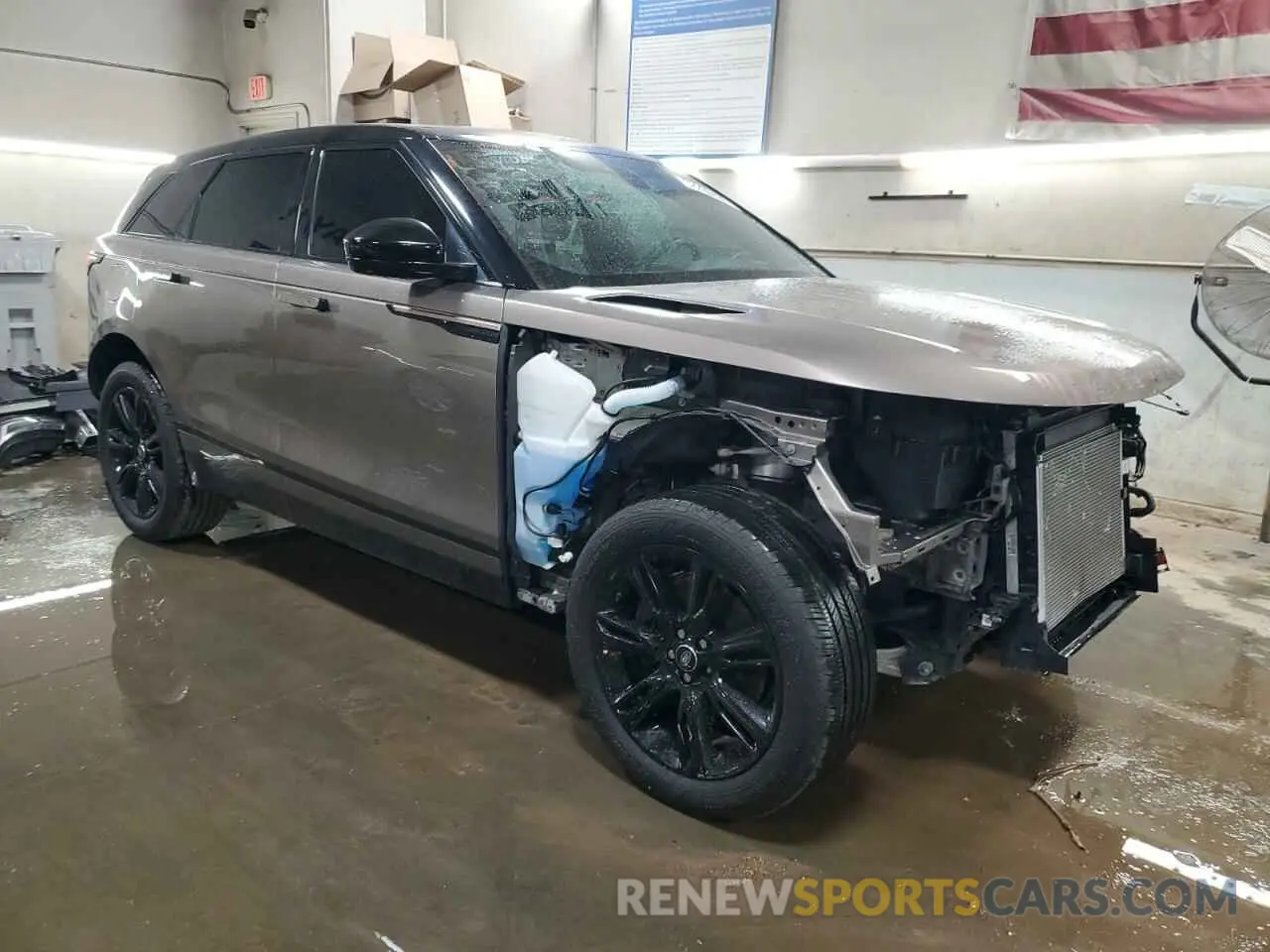 4 Photograph of a damaged car SALYK2FV9LA265857 LAND ROVER RANGEROVER 2020