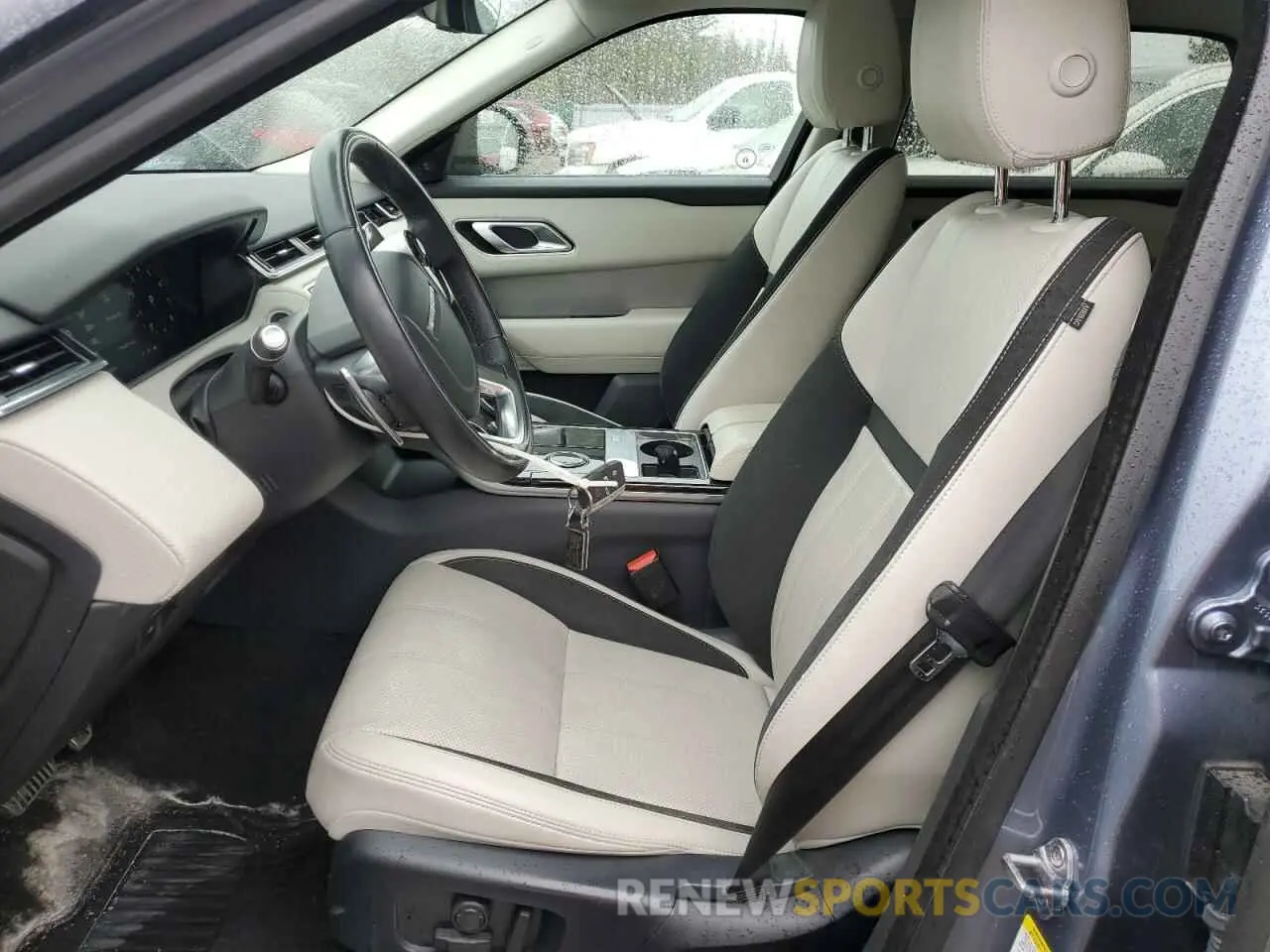 7 Photograph of a damaged car SALYK2FX8LA258979 LAND ROVER RANGEROVER 2020