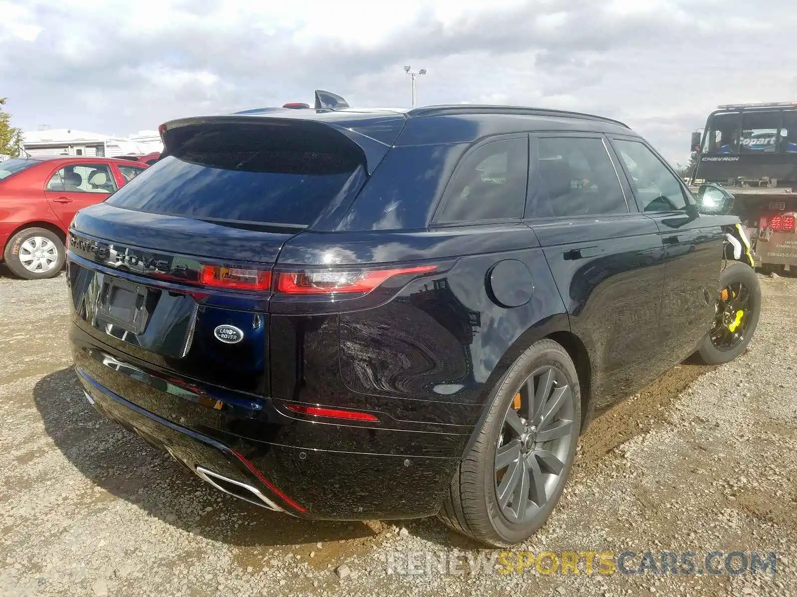 4 Photograph of a damaged car SALYM2EV4LA239646 LAND ROVER RANGEROVER 2020