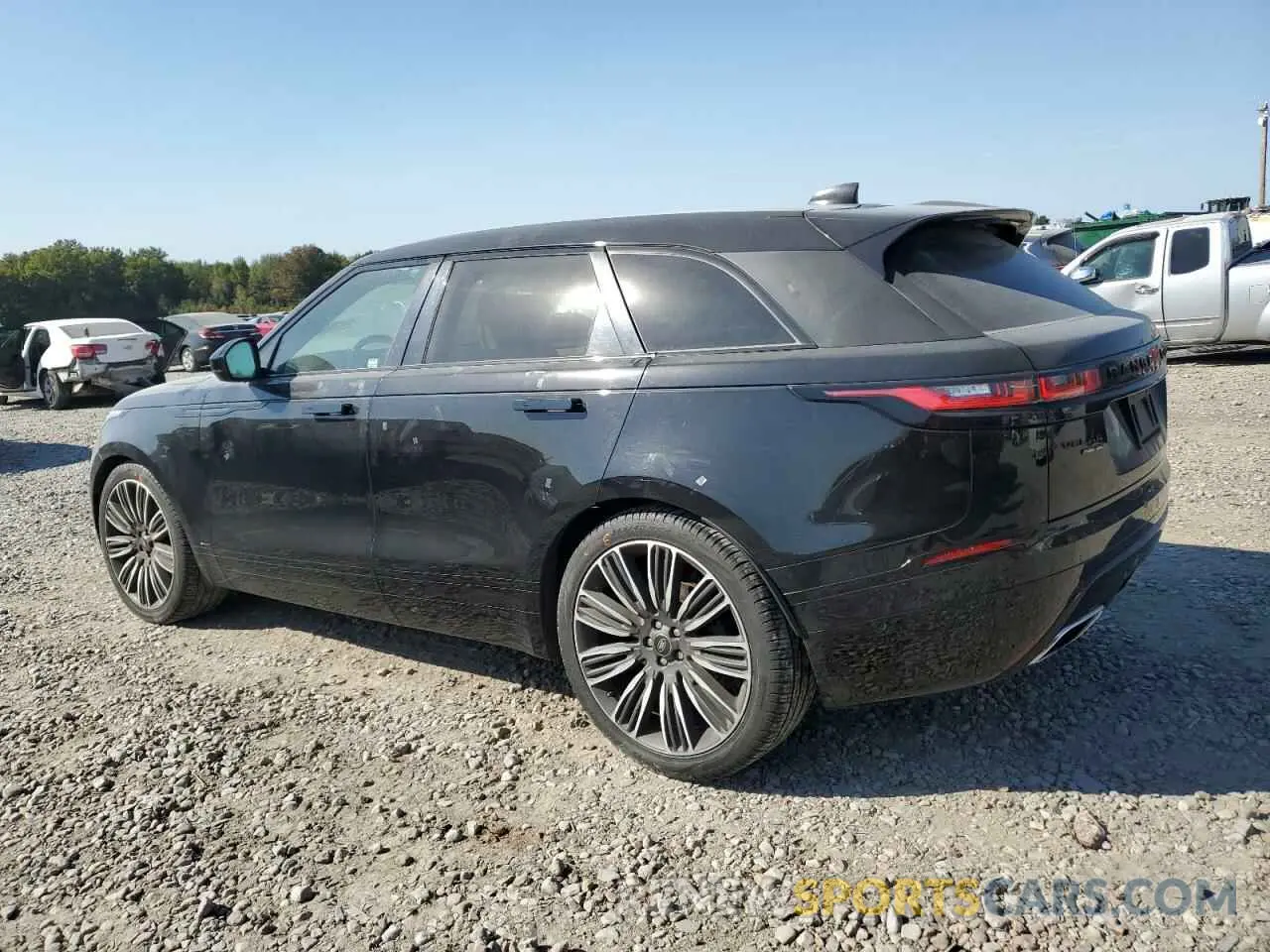 2 Photograph of a damaged car SALYM2EV4LA271822 LAND ROVER RANGEROVER 2020