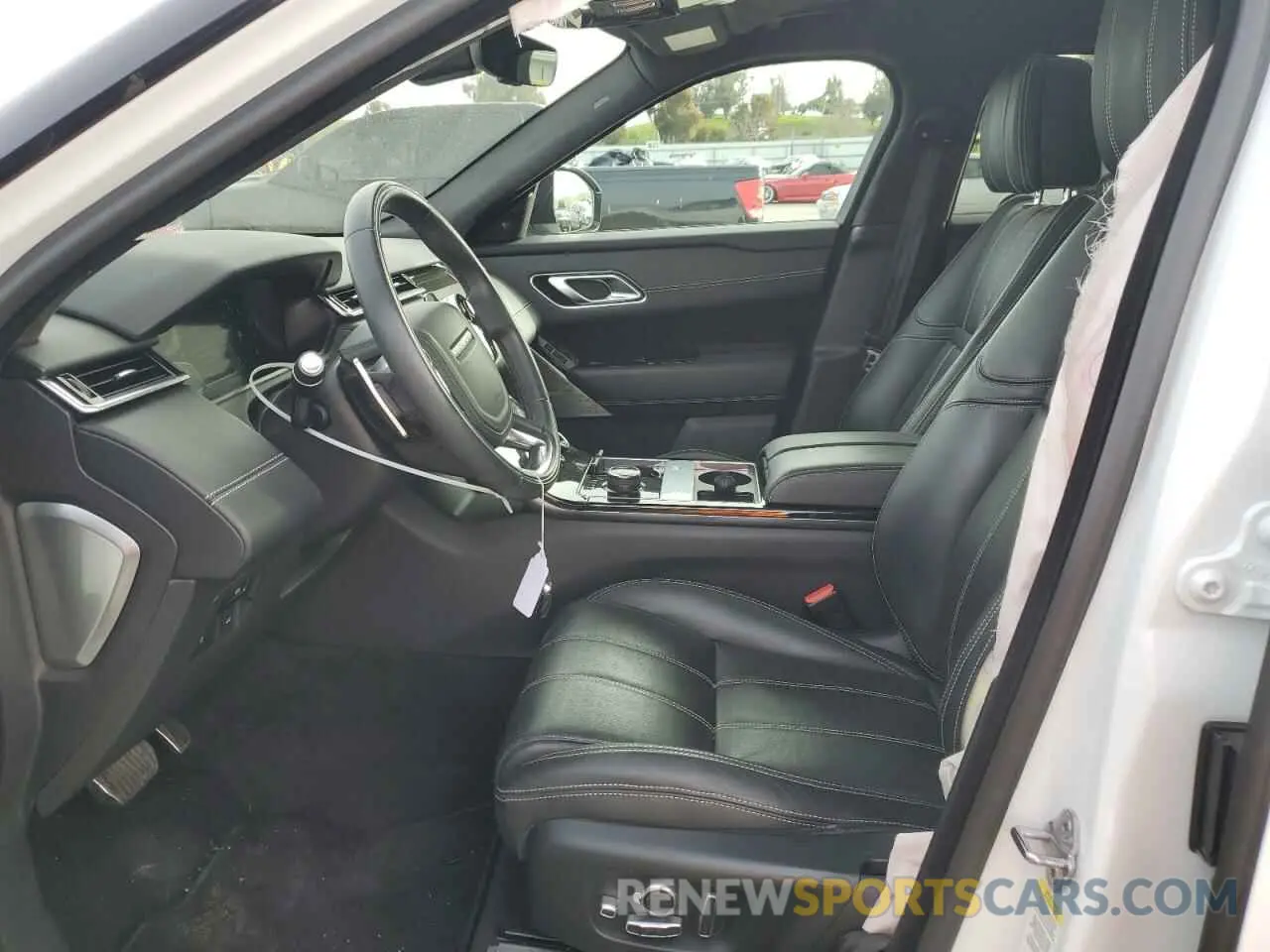 7 Photograph of a damaged car SALYM2EV9LA238122 LAND ROVER RANGEROVER 2020