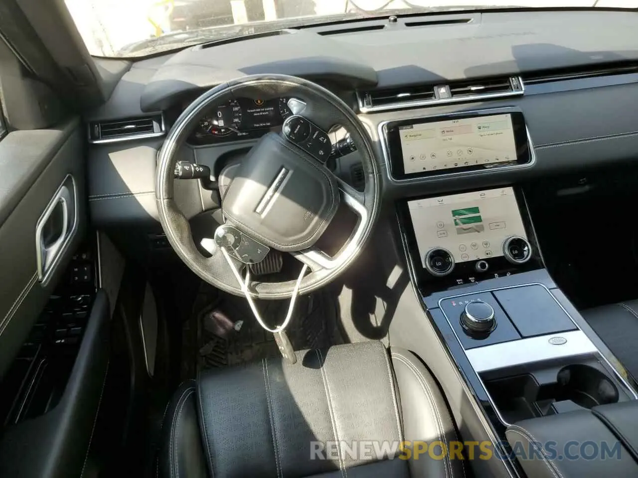 8 Photograph of a damaged car SALYM2EV9LA259116 LAND ROVER RANGEROVER 2020