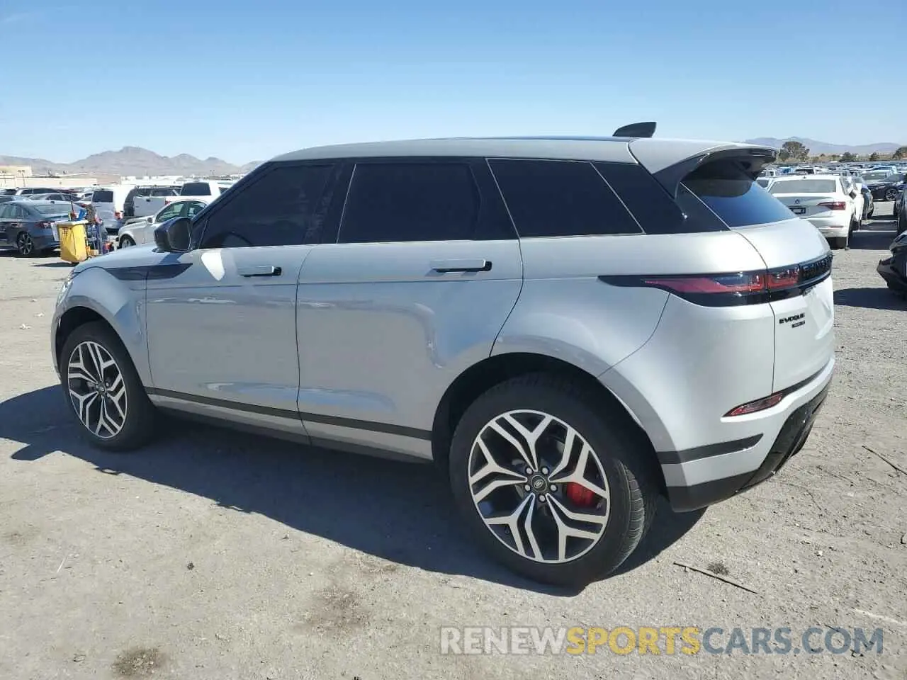 2 Photograph of a damaged car SALZJ2FX1LH060825 LAND ROVER RANGEROVER 2020