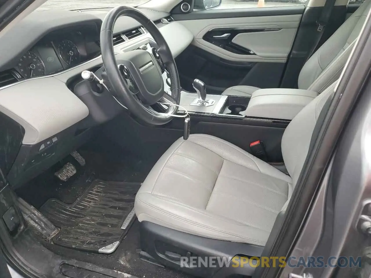 7 Photograph of a damaged car SALZJ2FX2LH042060 LAND ROVER RANGEROVER 2020