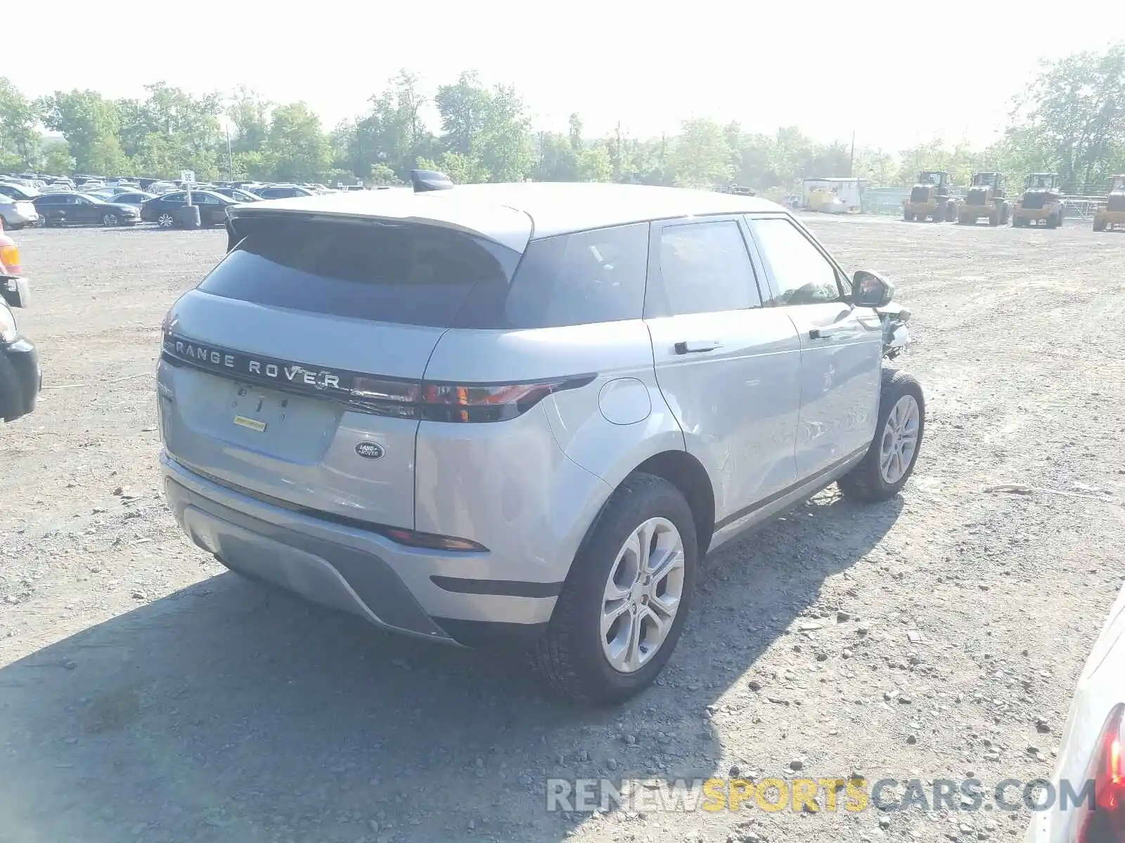 4 Photograph of a damaged car SALZJ2FX3LH027518 LAND ROVER RANGEROVER 2020