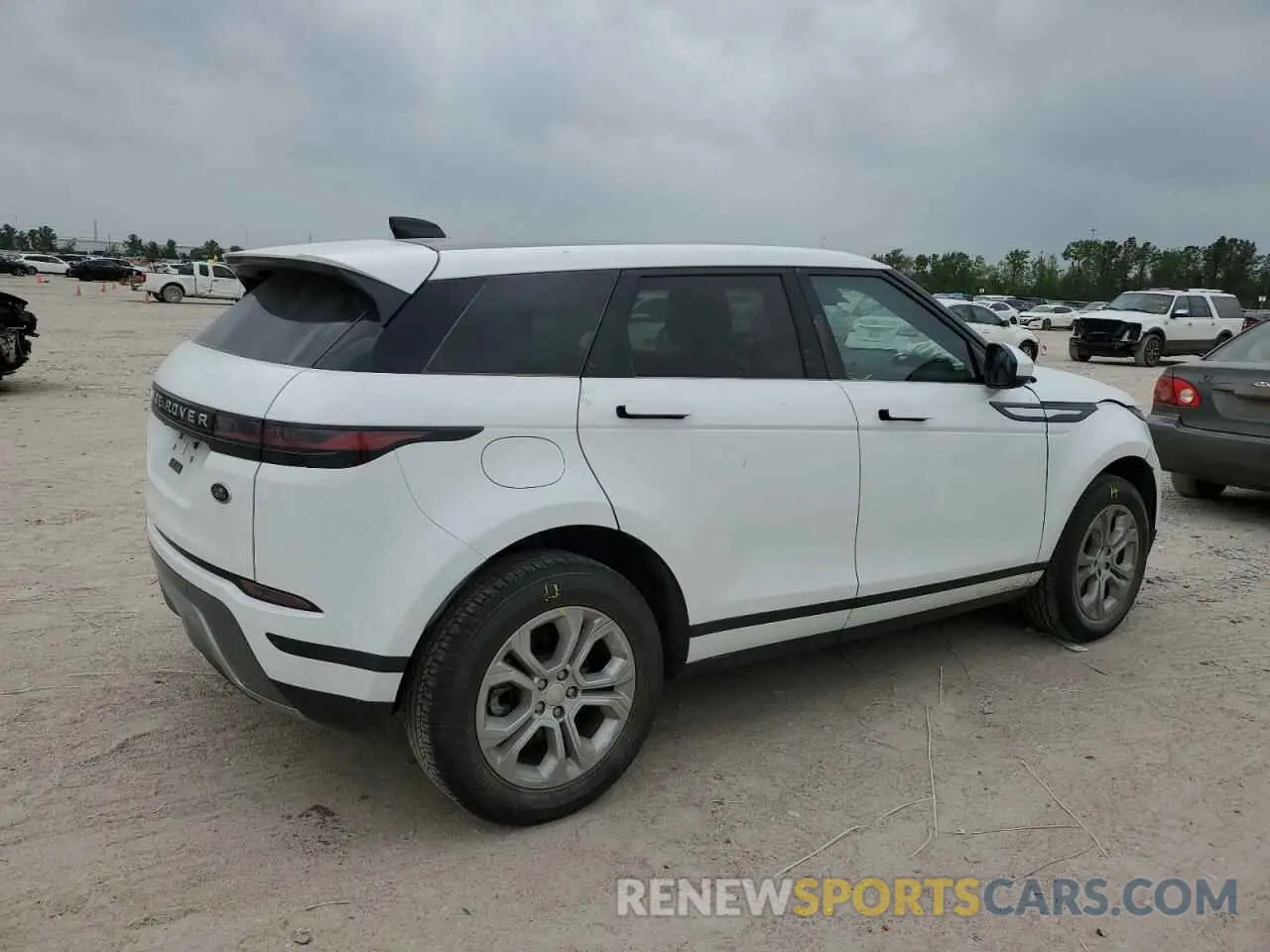 3 Photograph of a damaged car SALZJ2FX3LH043251 LAND ROVER RANGEROVER 2020