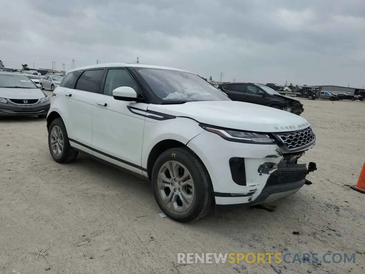 4 Photograph of a damaged car SALZJ2FX3LH043251 LAND ROVER RANGEROVER 2020