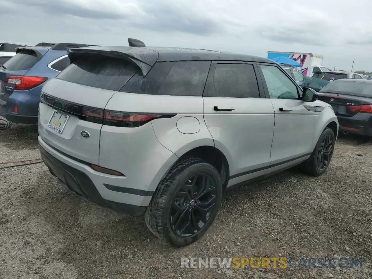 3 Photograph of a damaged car SALZJ2FX3LH077223 LAND ROVER RANGEROVER 2020
