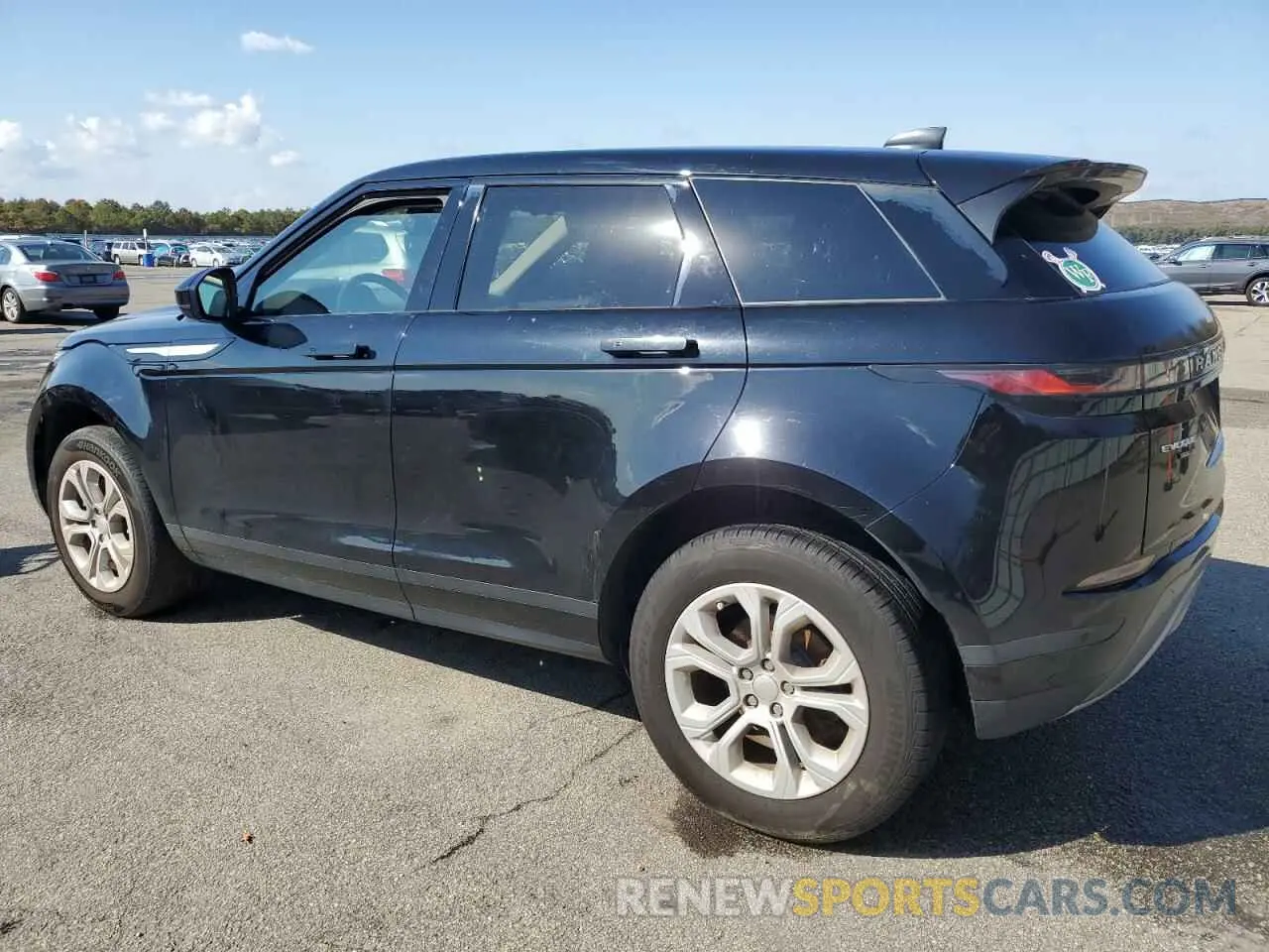 2 Photograph of a damaged car SALZJ2FX5LH008100 LAND ROVER RANGEROVER 2020