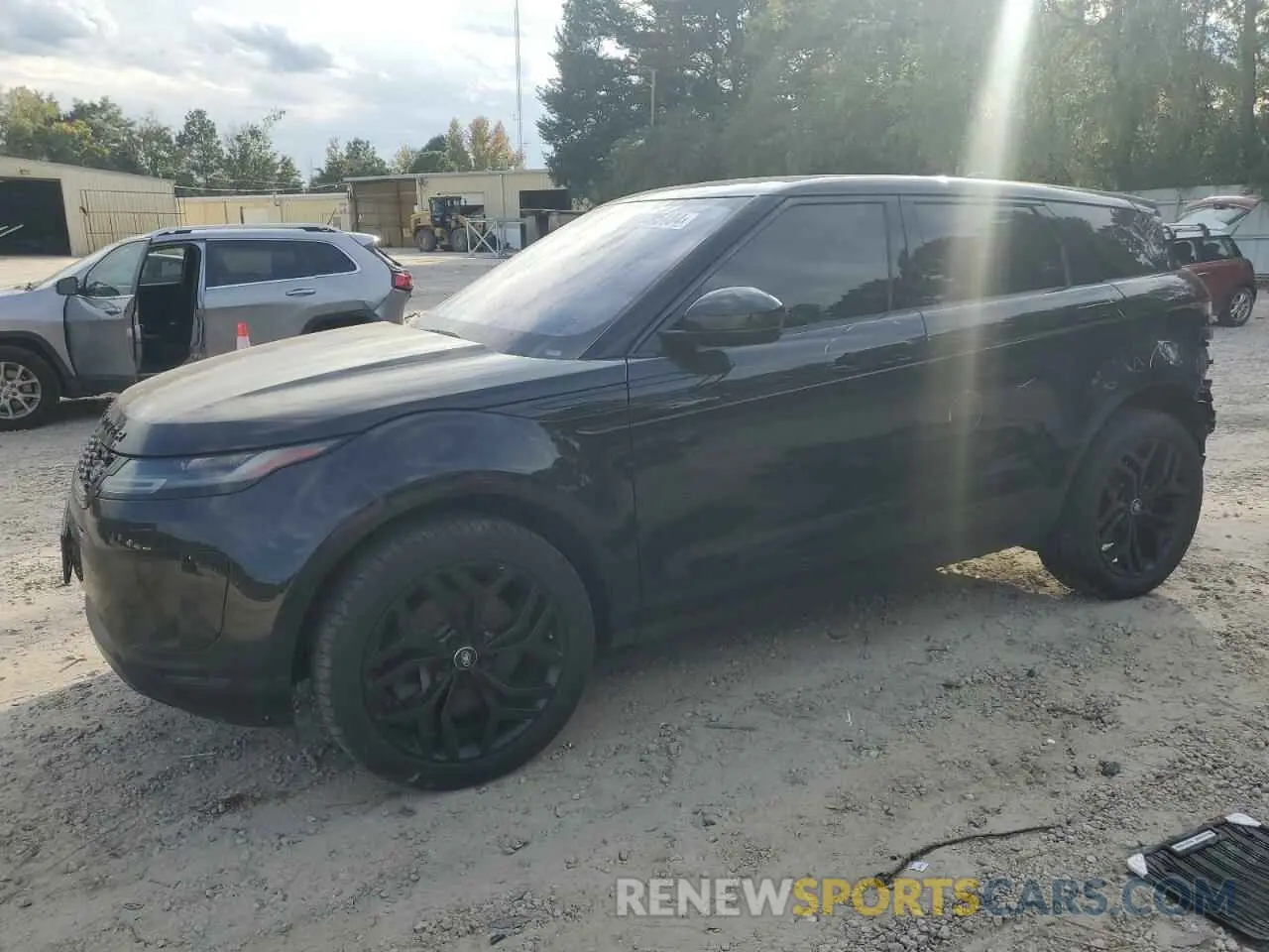 1 Photograph of a damaged car SALZJ2FX5LH038956 LAND ROVER RANGEROVER 2020