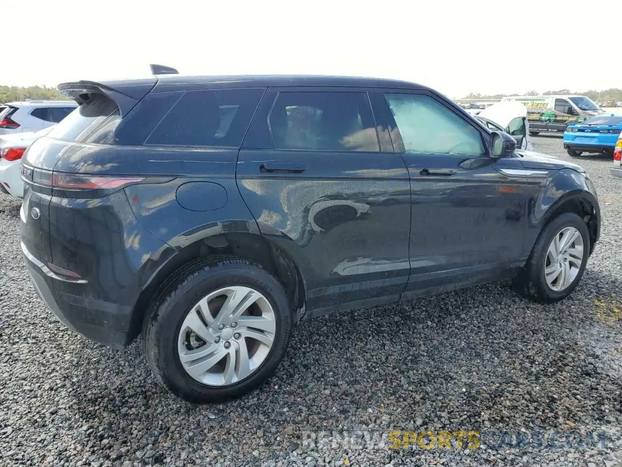 3 Photograph of a damaged car SALZJ2FX5LH054820 LAND ROVER RANGEROVER 2020