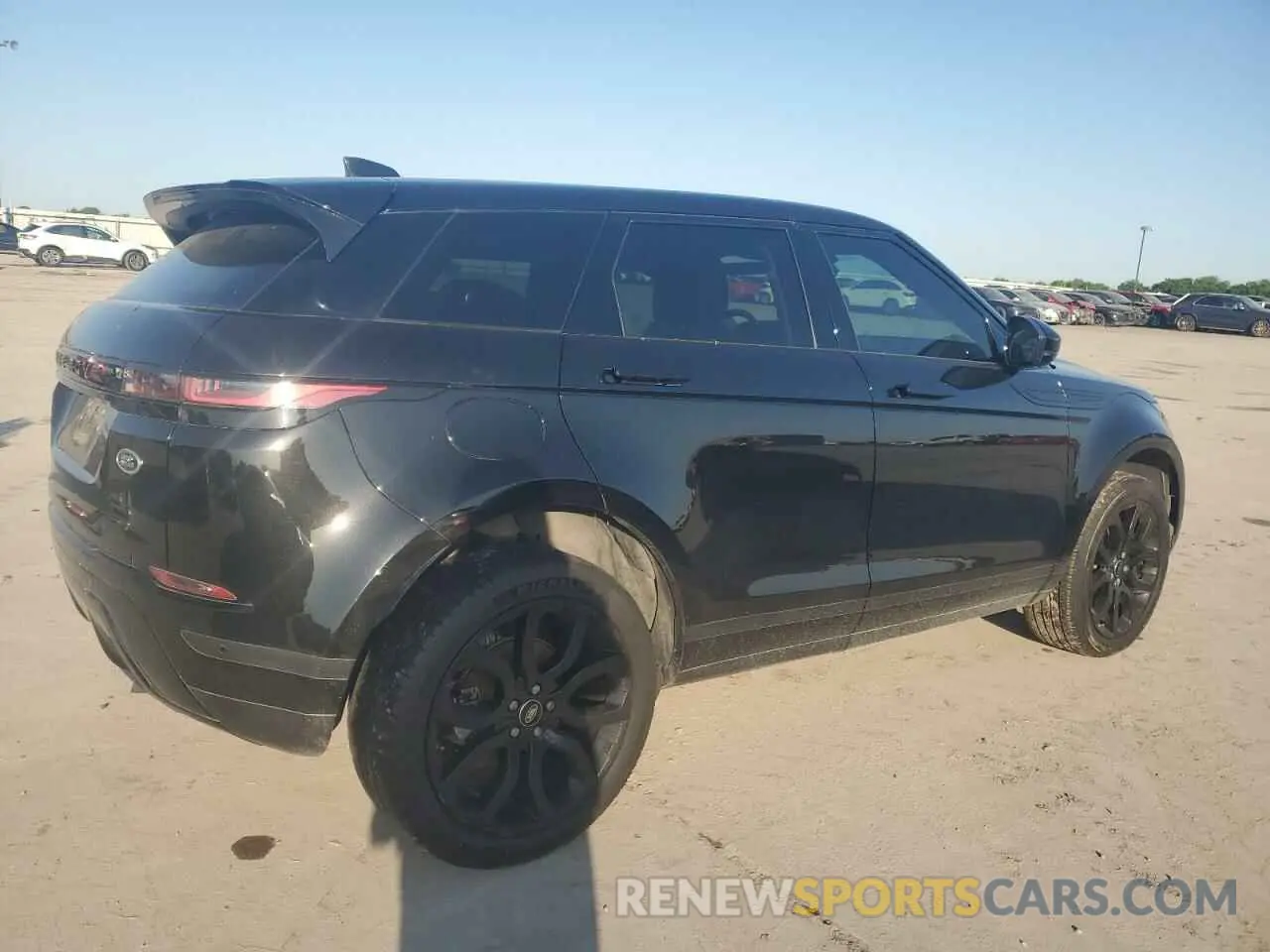 3 Photograph of a damaged car SALZJ2FX5LH102218 LAND ROVER RANGEROVER 2020