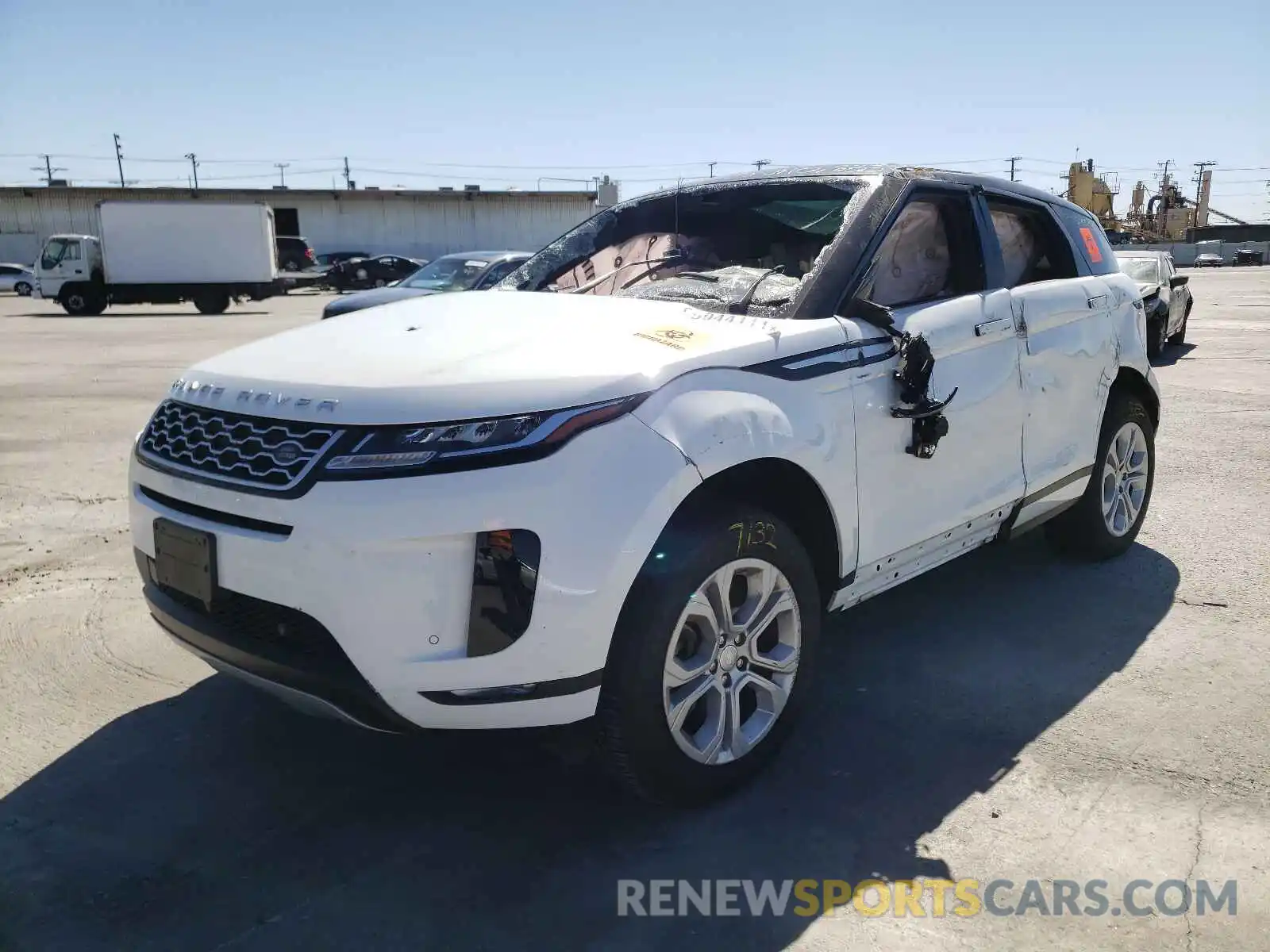 2 Photograph of a damaged car SALZJ2FX6LH042434 LAND ROVER RANGEROVER 2020