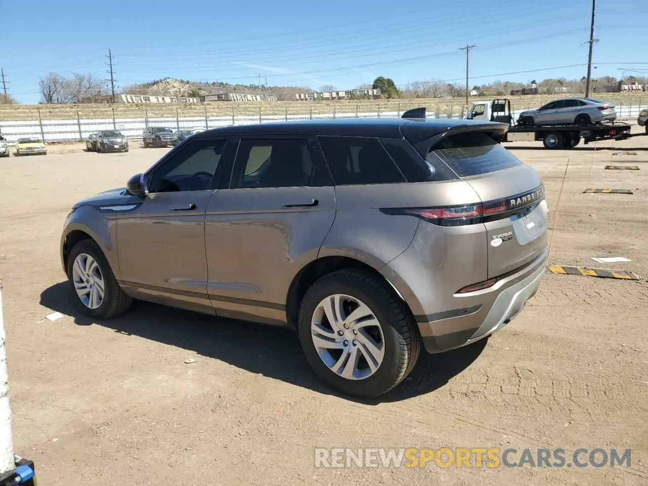 2 Photograph of a damaged car SALZJ2FX8LH022850 LAND ROVER RANGEROVER 2020
