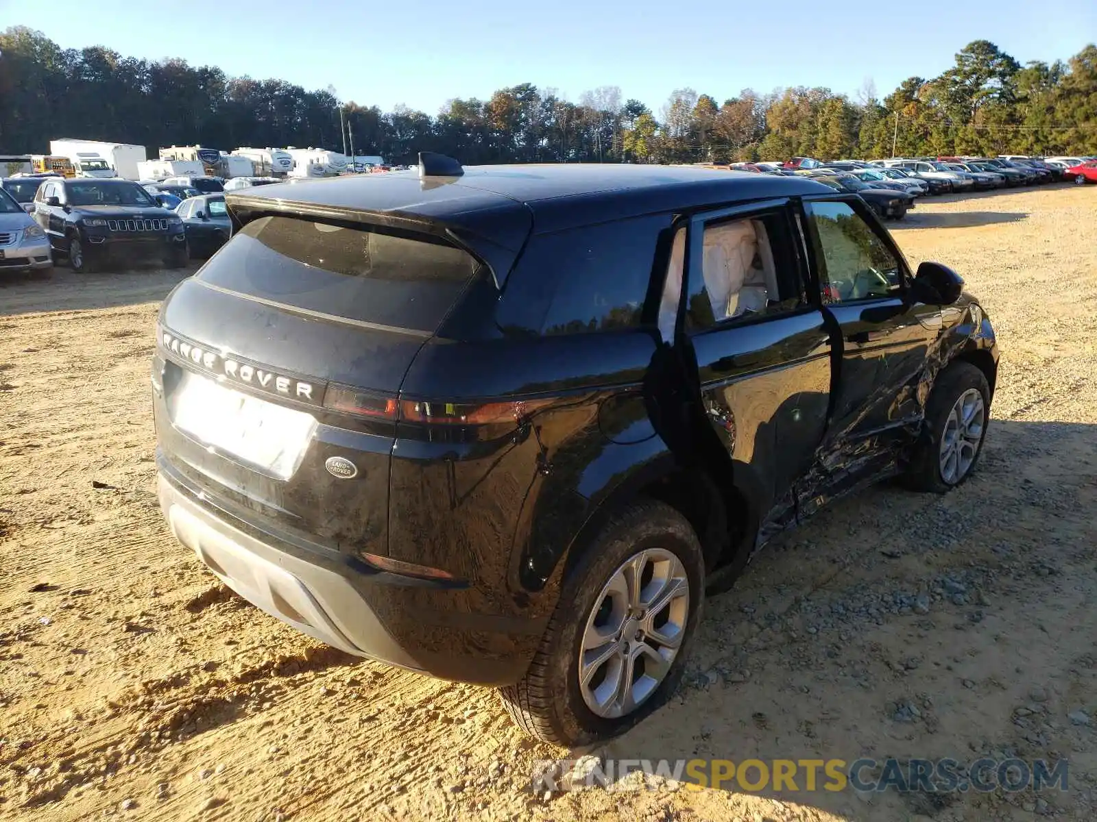 4 Photograph of a damaged car SALZJ2FX9LH040614 LAND ROVER RANGEROVER 2020