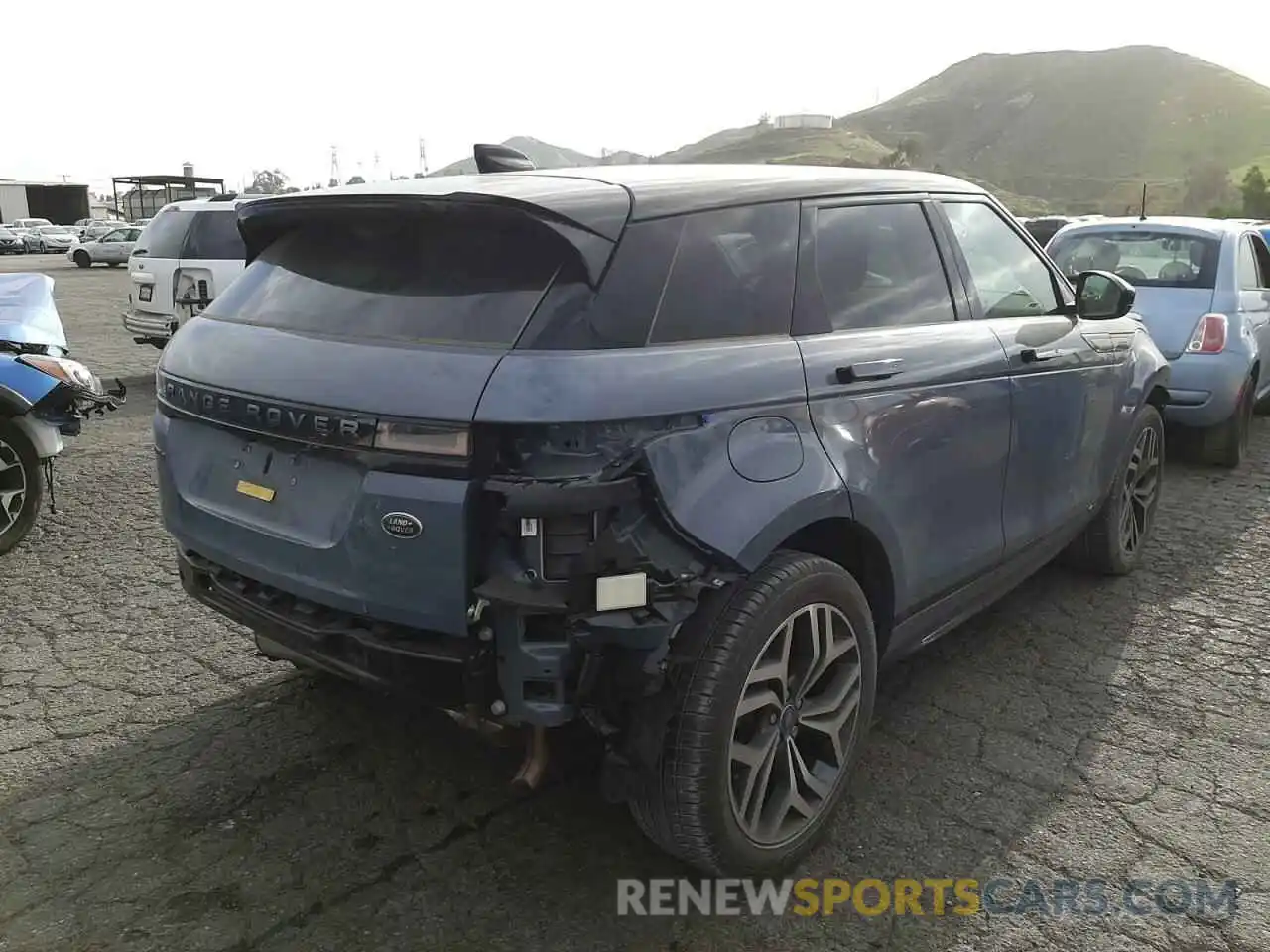 4 Photograph of a damaged car SALZL2FX0LH078193 LAND ROVER RANGEROVER 2020