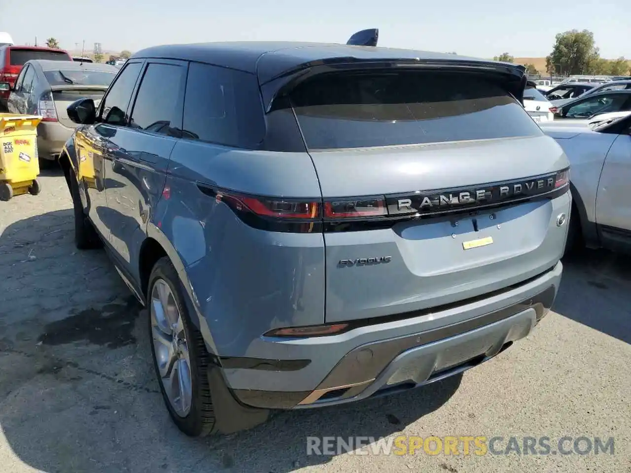 3 Photograph of a damaged car SALZL2FX0LH121222 LAND ROVER RANGEROVER 2020