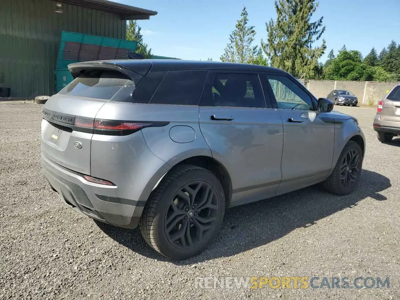 3 Photograph of a damaged car SALZL2GX5LH075272 LAND ROVER RANGEROVER 2020