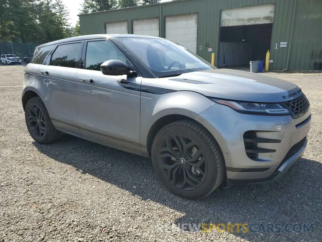 4 Photograph of a damaged car SALZL2GX5LH075272 LAND ROVER RANGEROVER 2020
