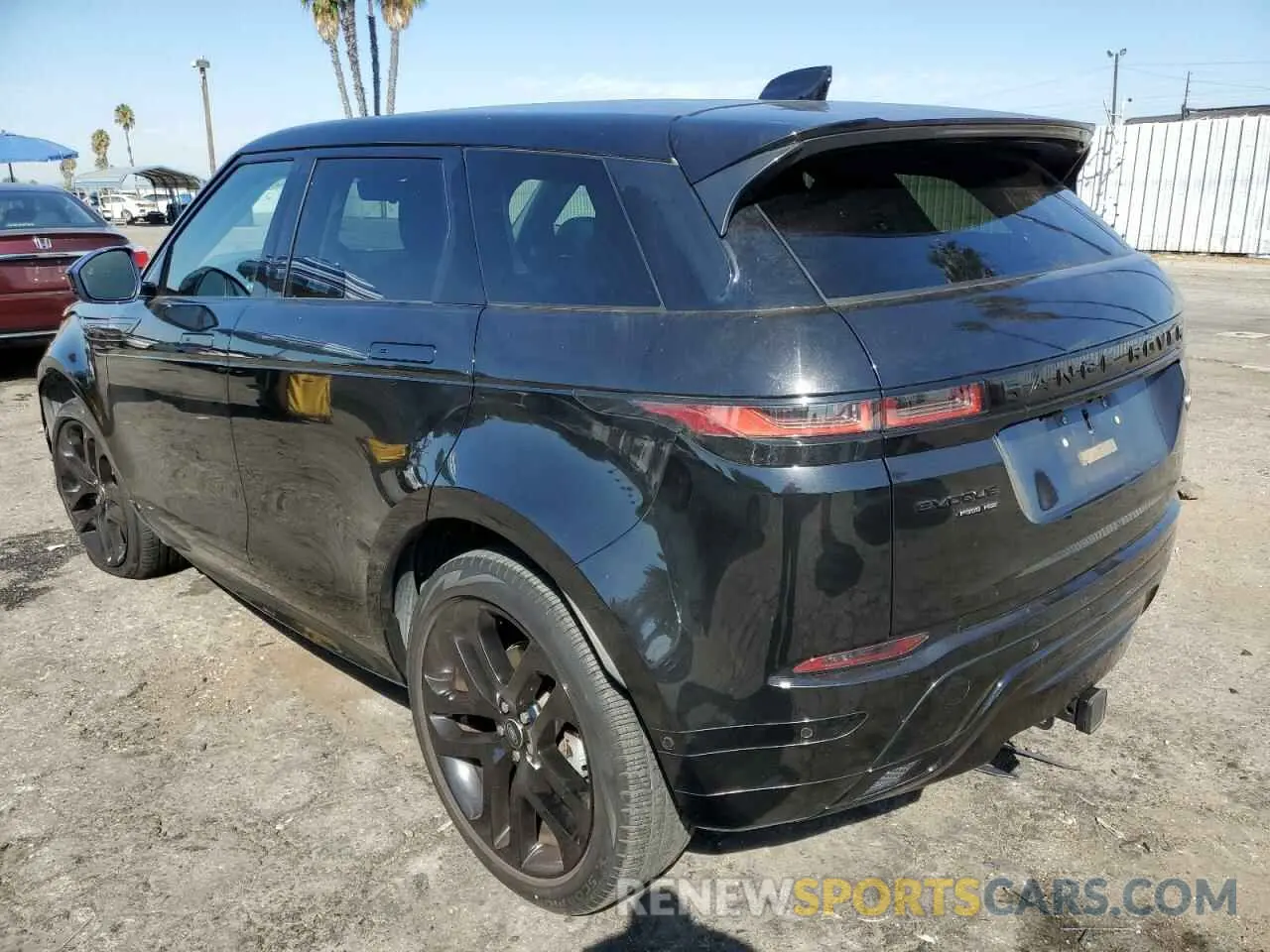 2 Photograph of a damaged car SALZM2GX0LH037364 LAND ROVER RANGEROVER 2020