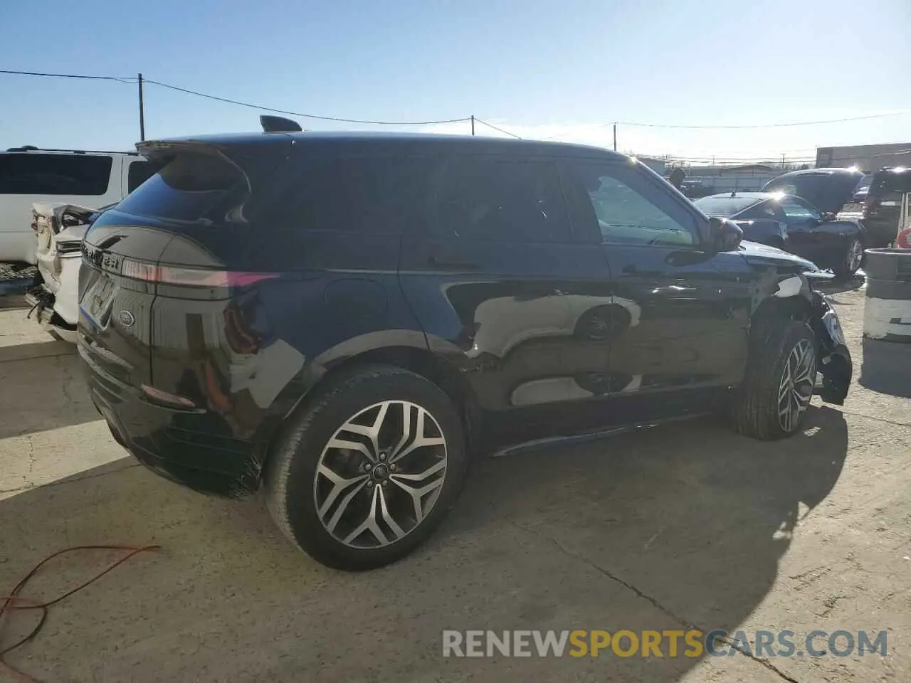 3 Photograph of a damaged car SALZM2GX9LH054535 LAND ROVER RANGEROVER 2020