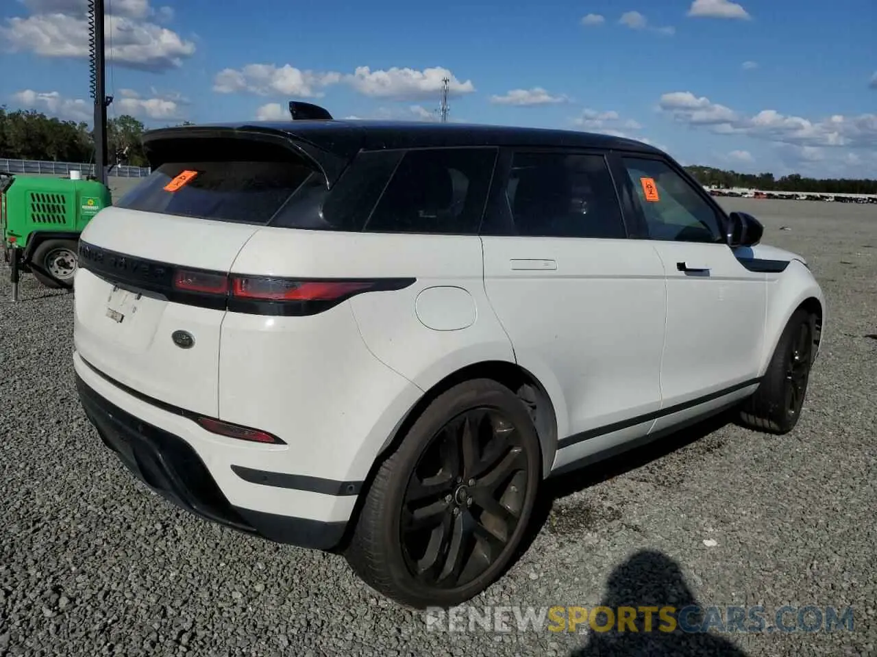 3 Photograph of a damaged car SALZP2FX0LH026468 LAND ROVER RANGEROVER 2020