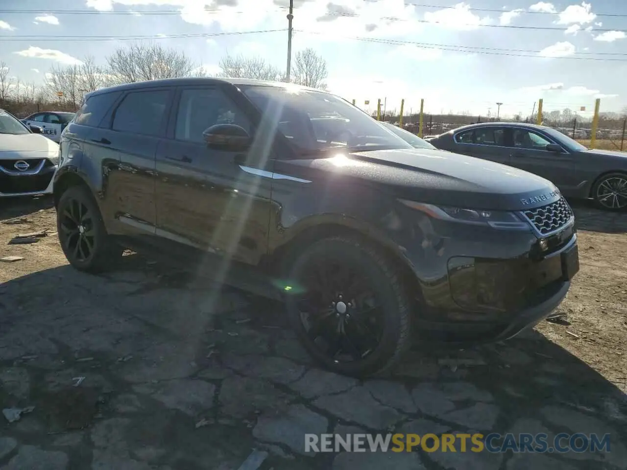 4 Photograph of a damaged car SALZP2FX4LH043712 LAND ROVER RANGEROVER 2020
