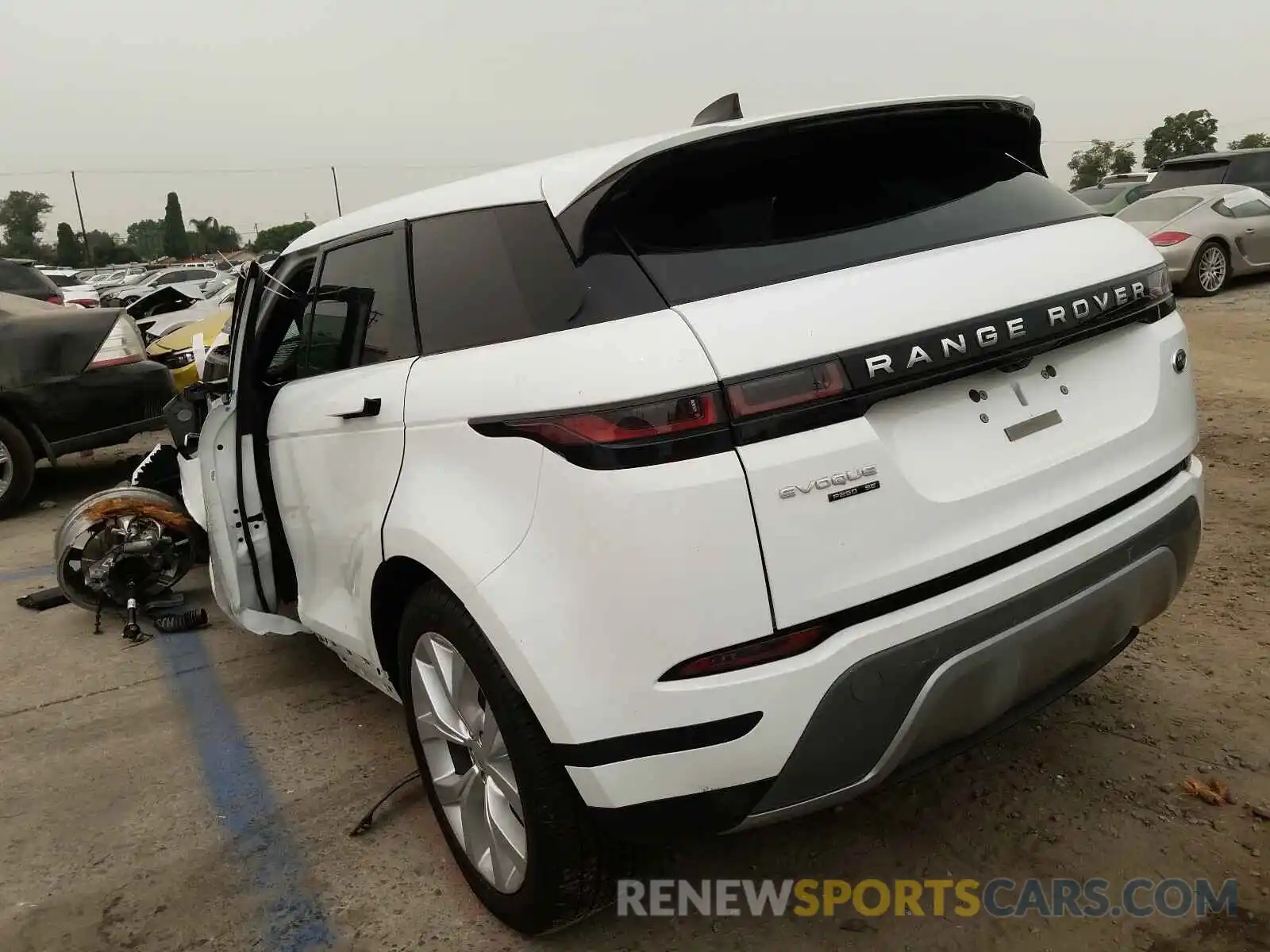 3 Photograph of a damaged car SALZP2FX4LH077956 LAND ROVER RANGEROVER 2020