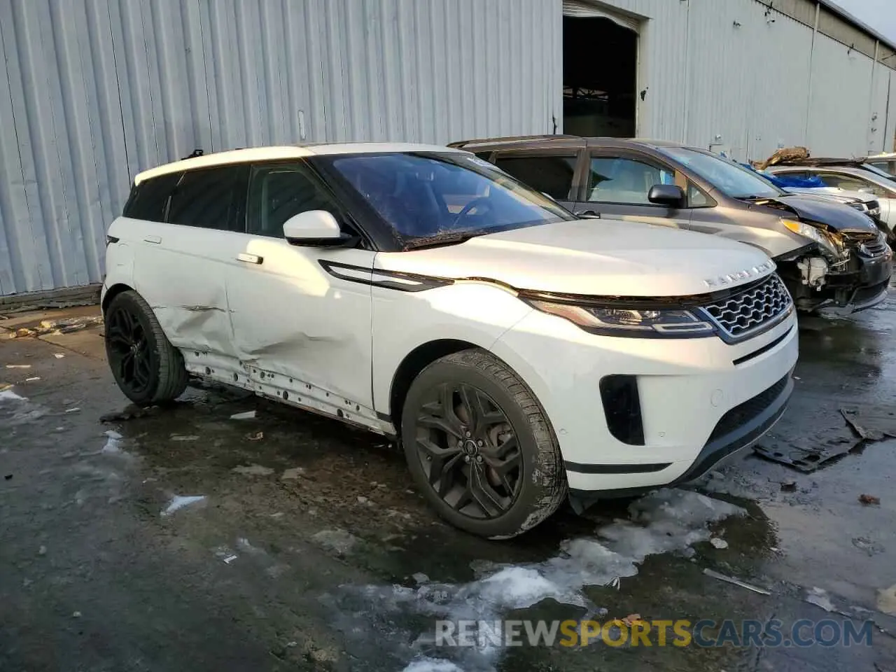 4 Photograph of a damaged car SALZP2FX7LH045339 LAND ROVER RANGEROVER 2020