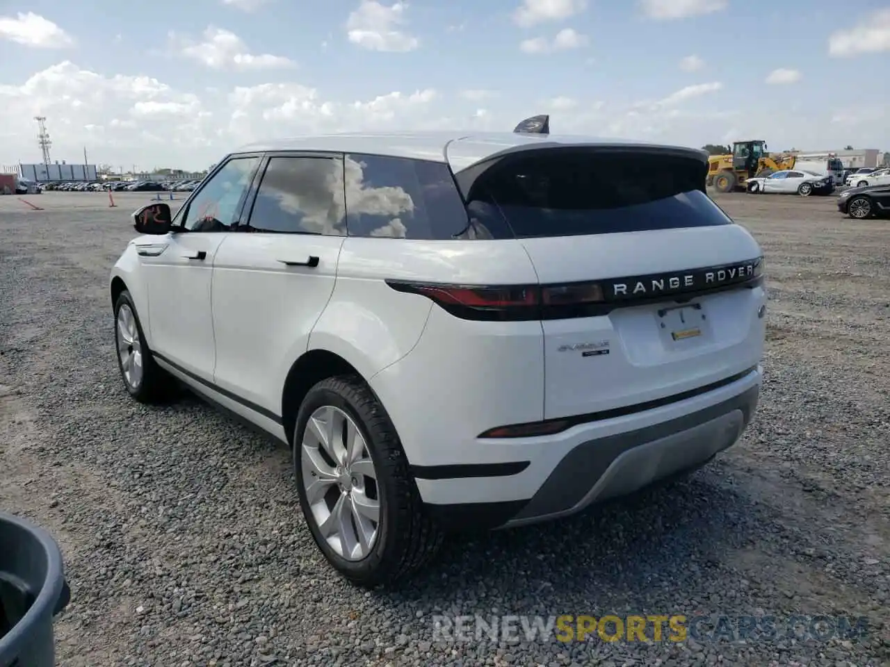 3 Photograph of a damaged car SALZP2FX9LH077046 LAND ROVER RANGEROVER 2020