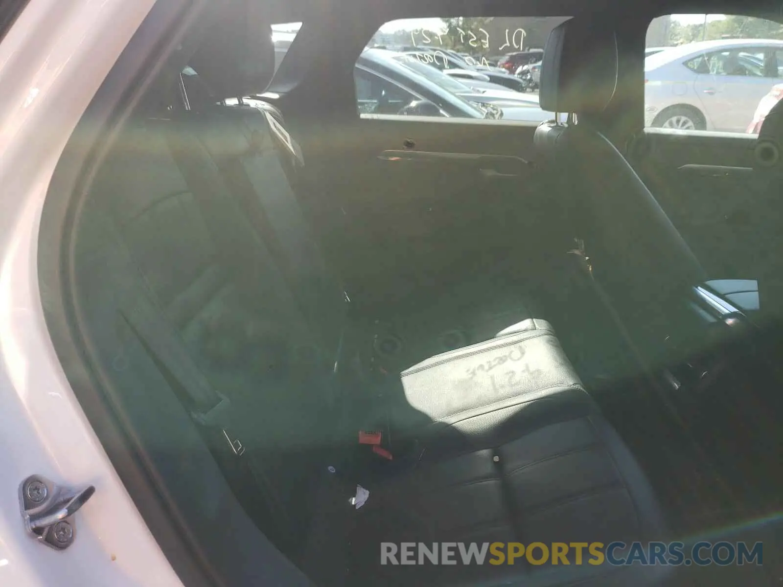 6 Photograph of a damaged car SALZP2FXXLH077105 LAND ROVER RANGEROVER 2020