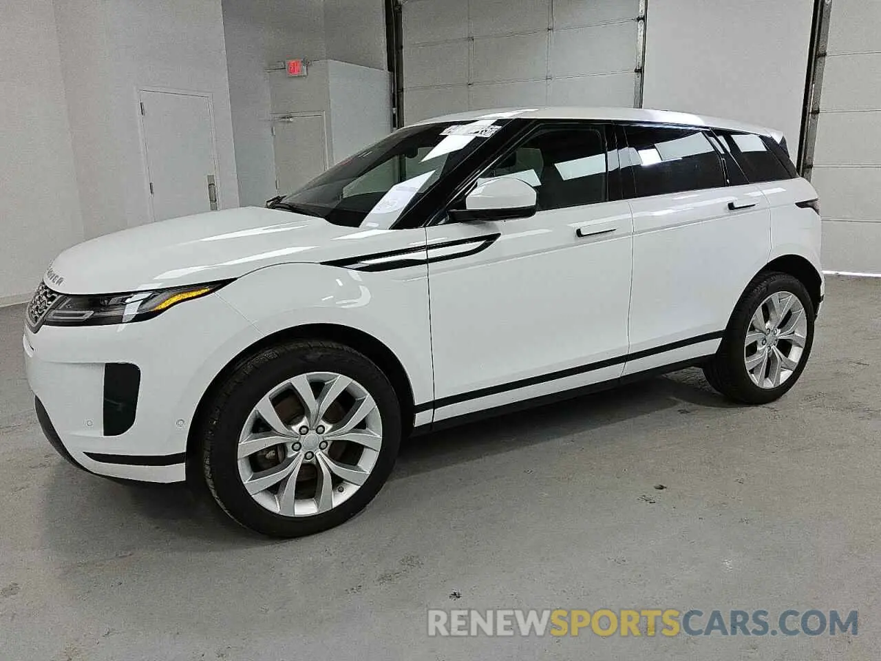 1 Photograph of a damaged car SALZP2FXXLH078187 LAND ROVER RANGEROVER 2020