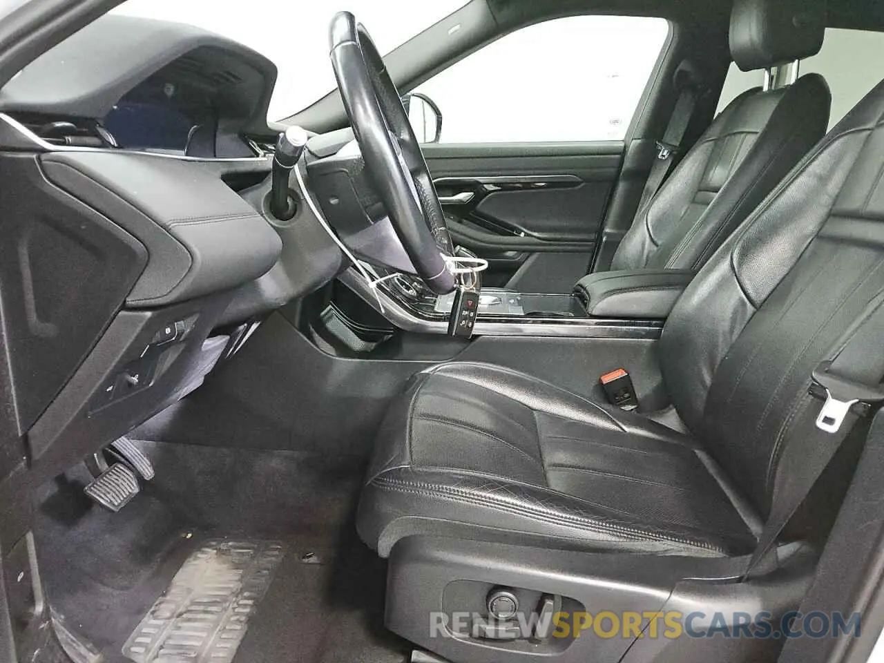 7 Photograph of a damaged car SALZP2FXXLH078187 LAND ROVER RANGEROVER 2020