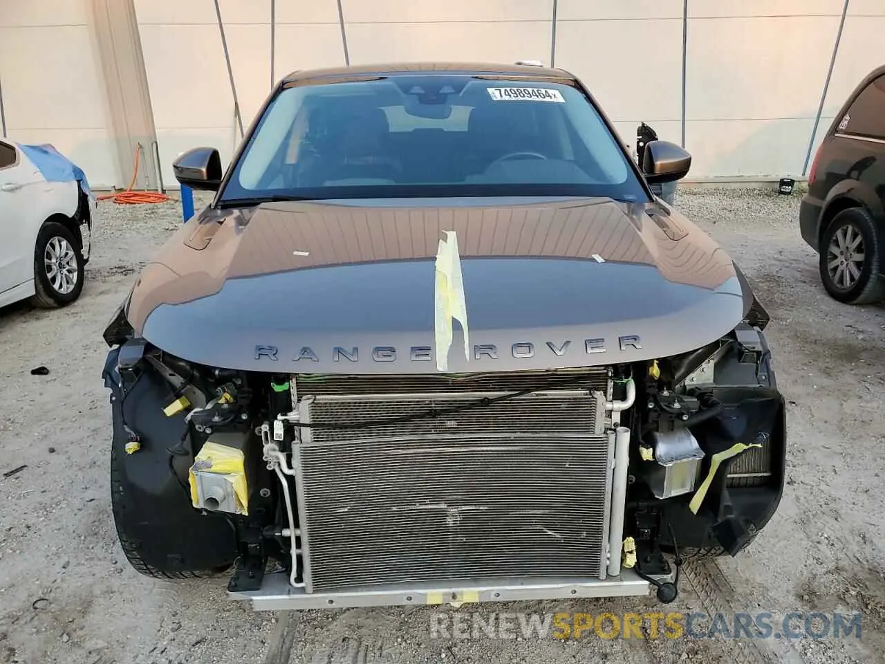 5 Photograph of a damaged car SALZT2GX0LH054510 LAND ROVER RANGEROVER 2020