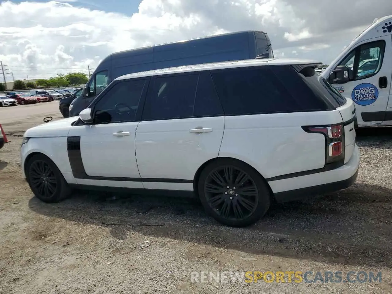 2 Photograph of a damaged car SALGR2SUXMA427503 LAND ROVER RANGEROVER 2021