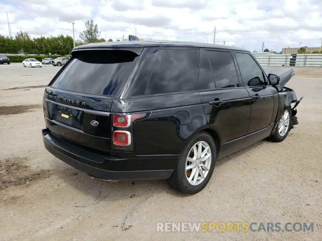 4 Photograph of a damaged car SALGR2SUXMA448173 LAND ROVER RANGEROVER 2021