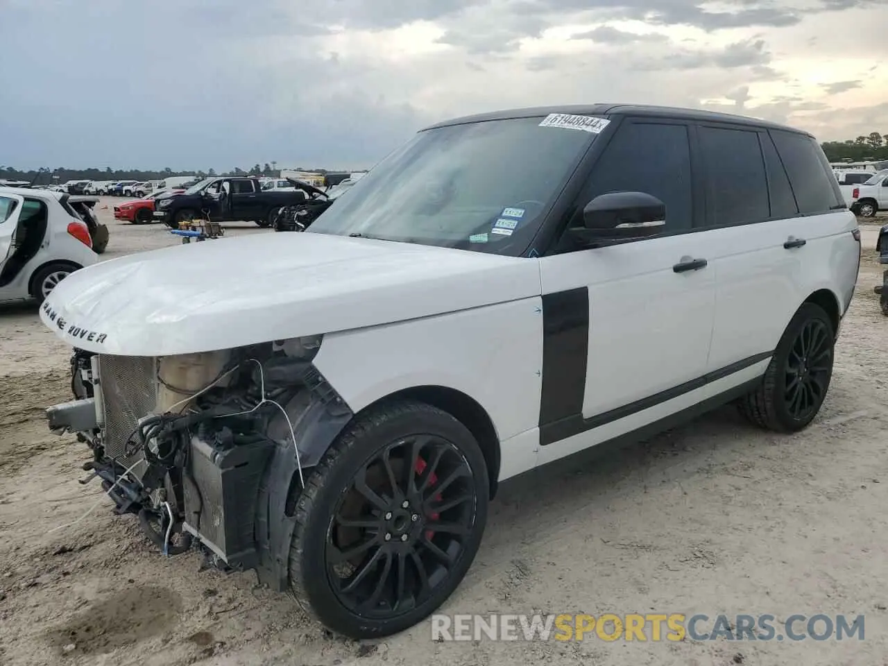 1 Photograph of a damaged car SALGS2RU5MA450701 LAND ROVER RANGEROVER 2021