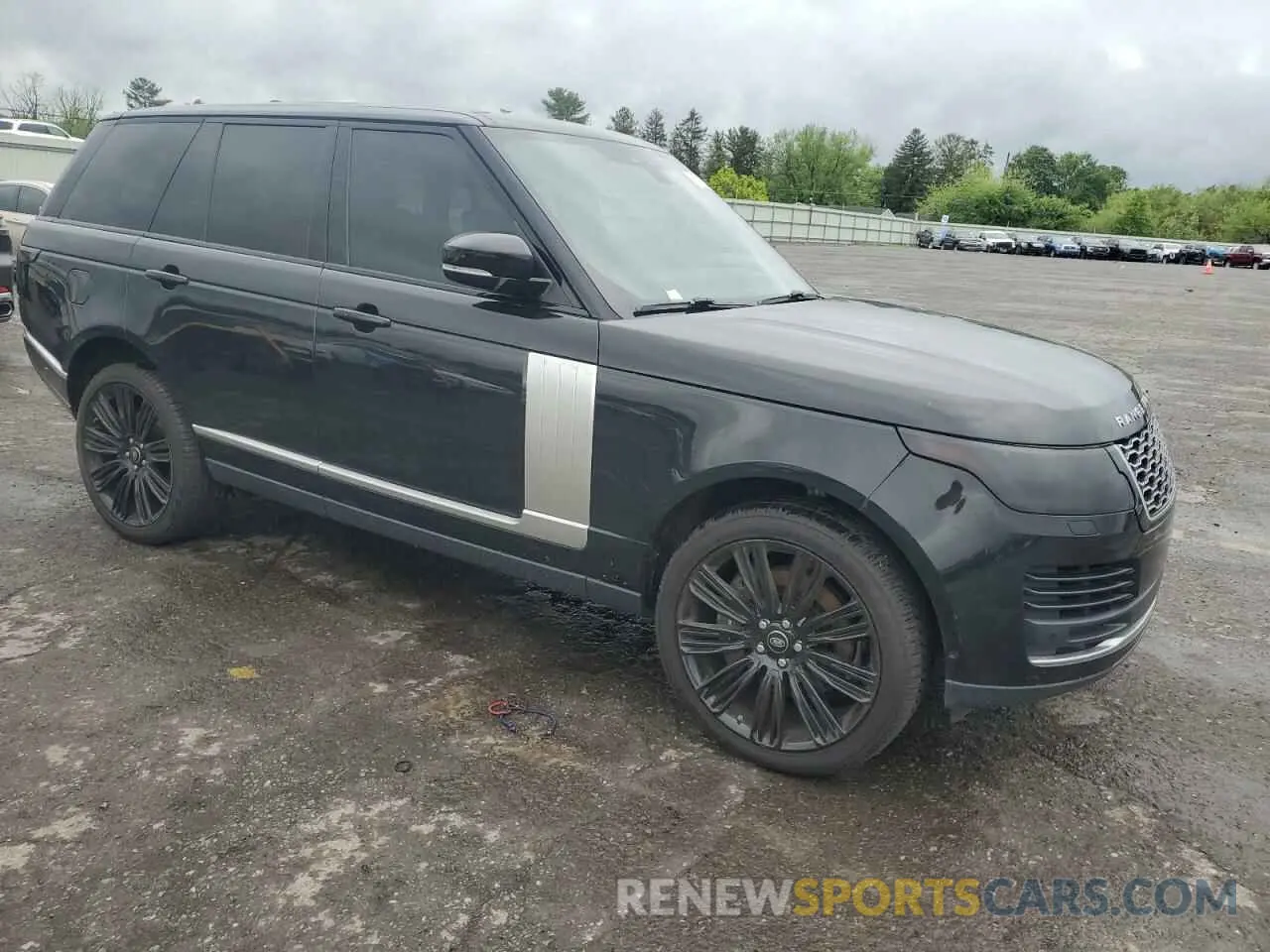 4 Photograph of a damaged car SALGS2RU6MA420767 LAND ROVER RANGEROVER 2021