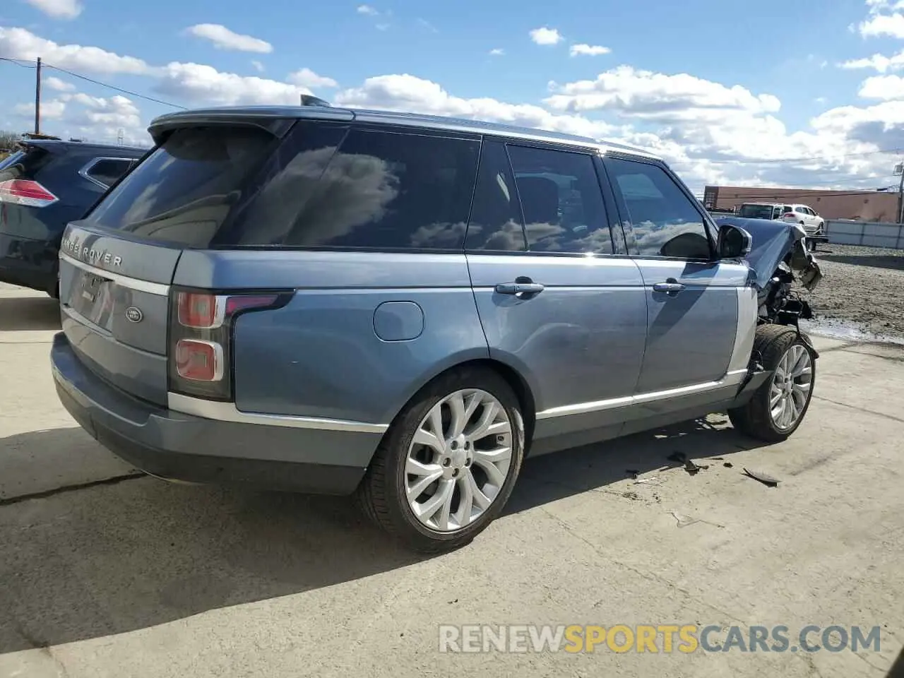 3 Photograph of a damaged car SALGS2RU8MA426067 LAND ROVER RANGEROVER 2021