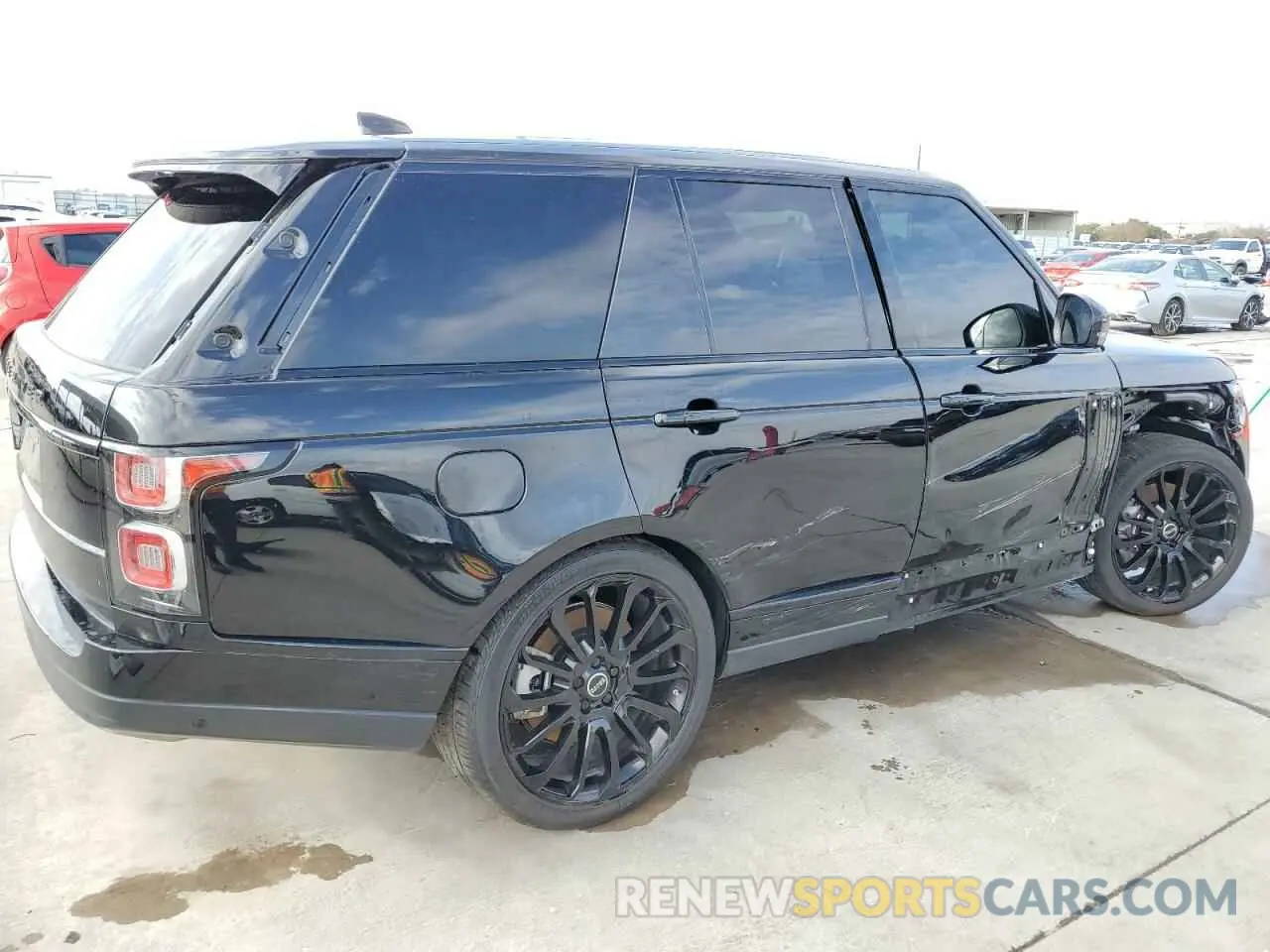3 Photograph of a damaged car SALGS2RU8MA442026 LAND ROVER RANGEROVER 2021