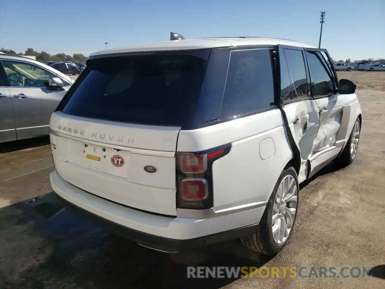 4 Photograph of a damaged car SALGS2RU9MA430273 LAND ROVER RANGEROVER 2021