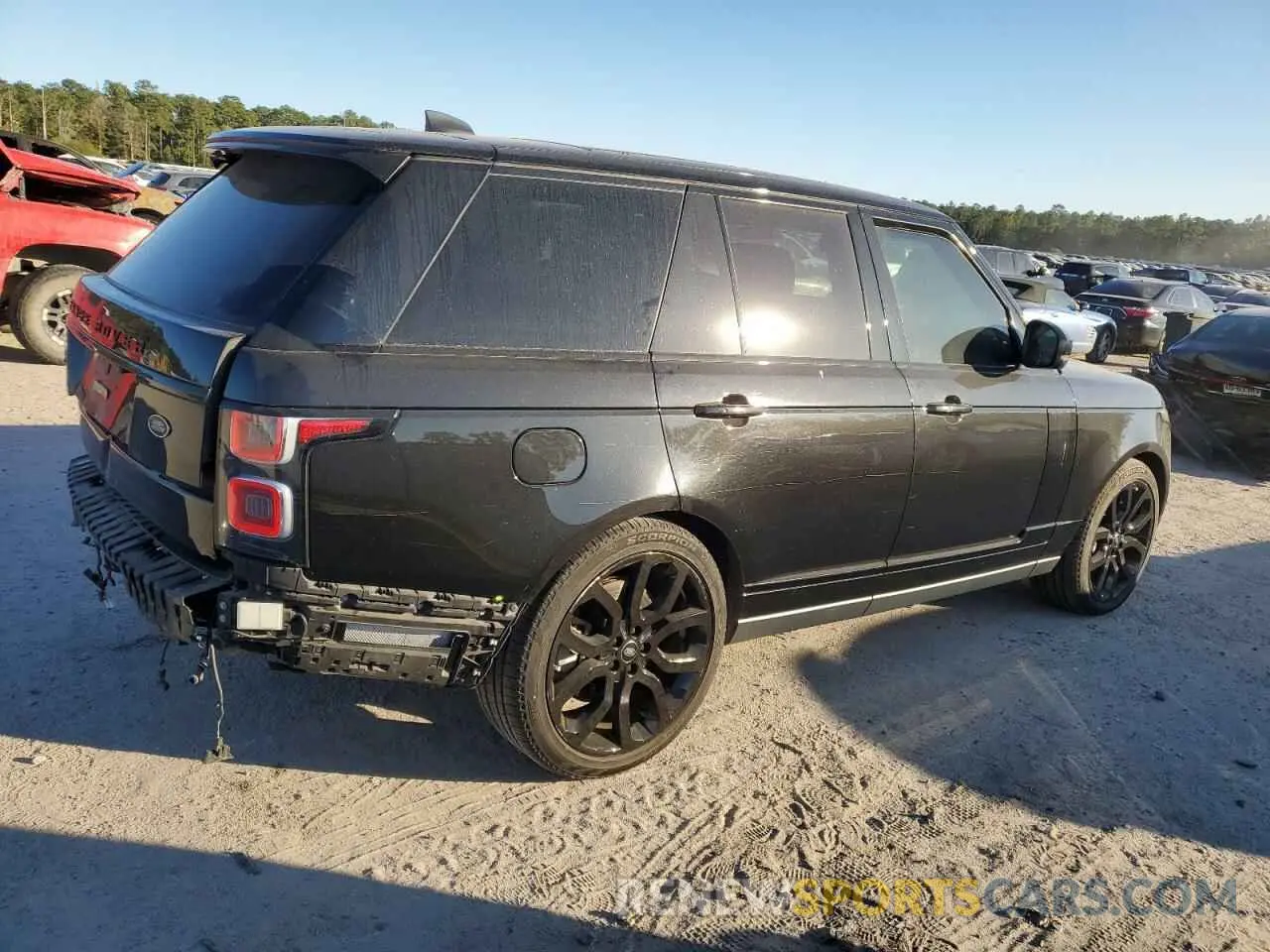 3 Photograph of a damaged car SALGS2SE2MA428335 LAND ROVER RANGEROVER 2021