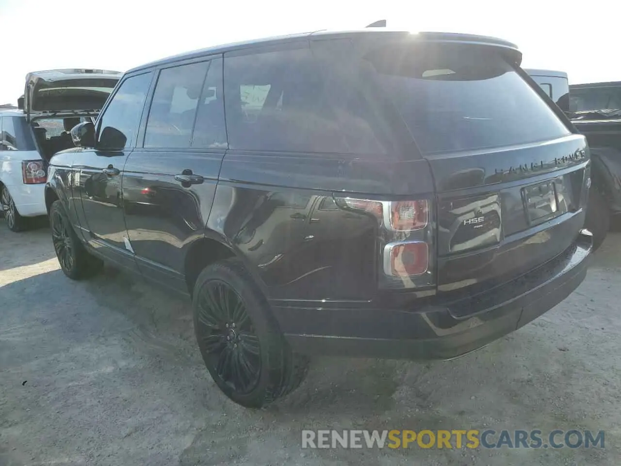 2 Photograph of a damaged car SALGS2SE3MA442941 LAND ROVER RANGEROVER 2021