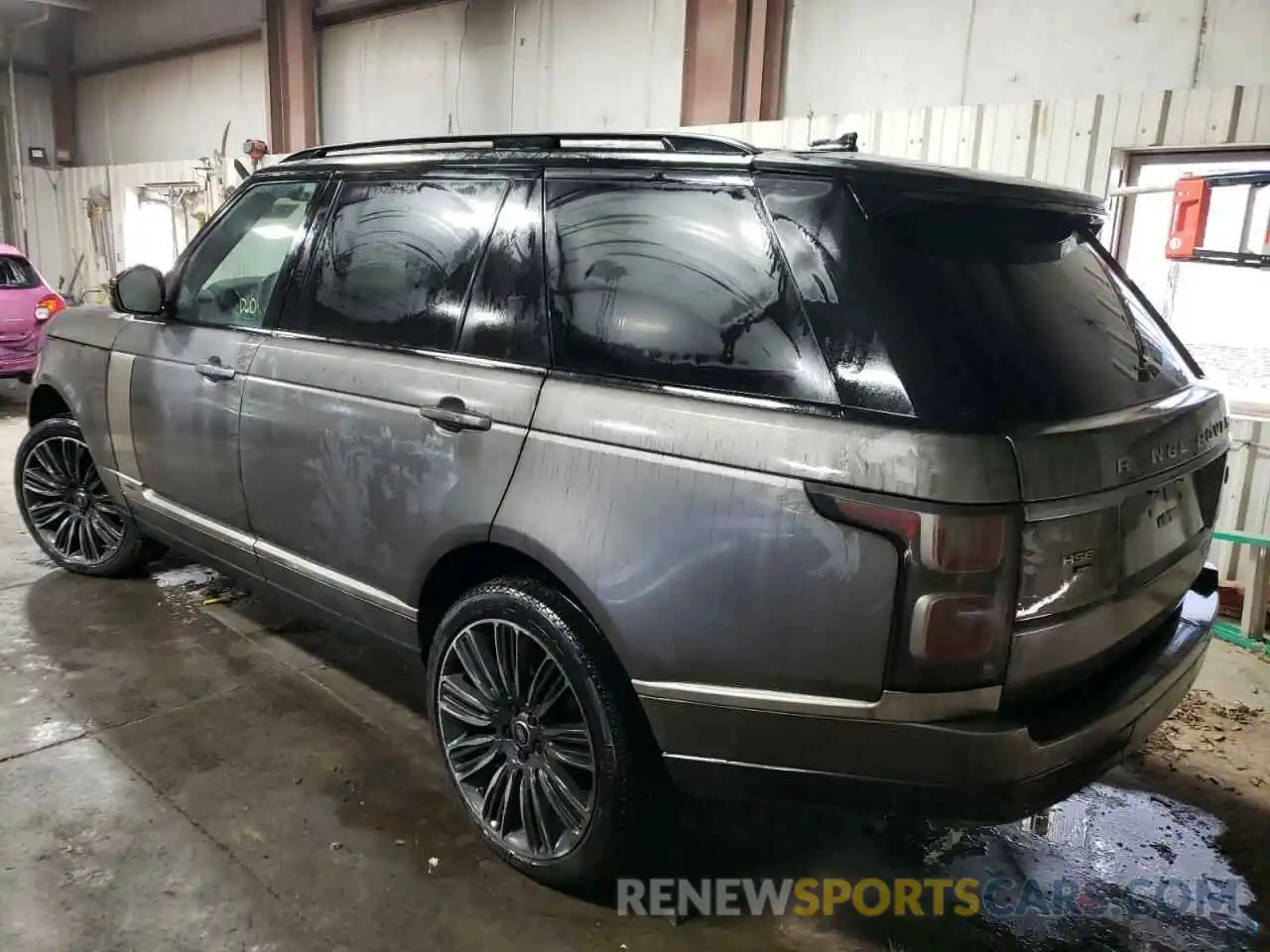 2 Photograph of a damaged car SALGS5SE2MA416042 LAND ROVER RANGEROVER 2021