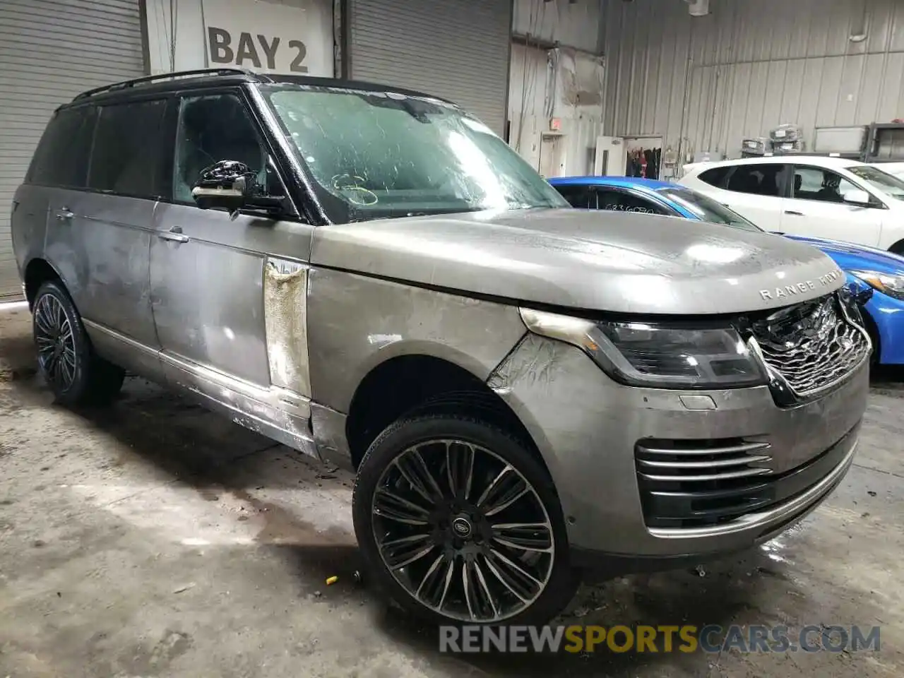 4 Photograph of a damaged car SALGS5SE2MA416042 LAND ROVER RANGEROVER 2021