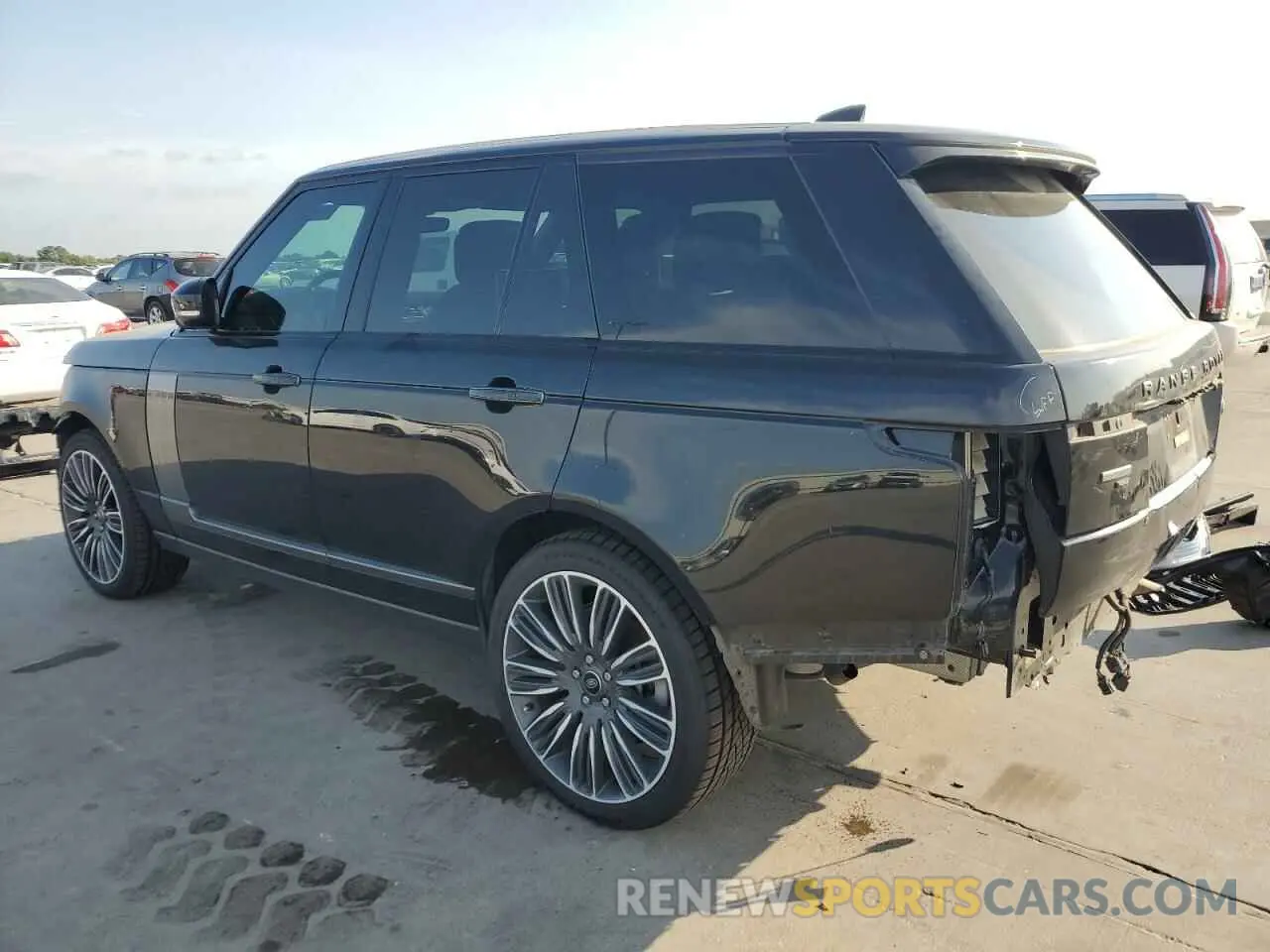 2 Photograph of a damaged car SALGV2SE3MA455227 LAND ROVER RANGEROVER 2021