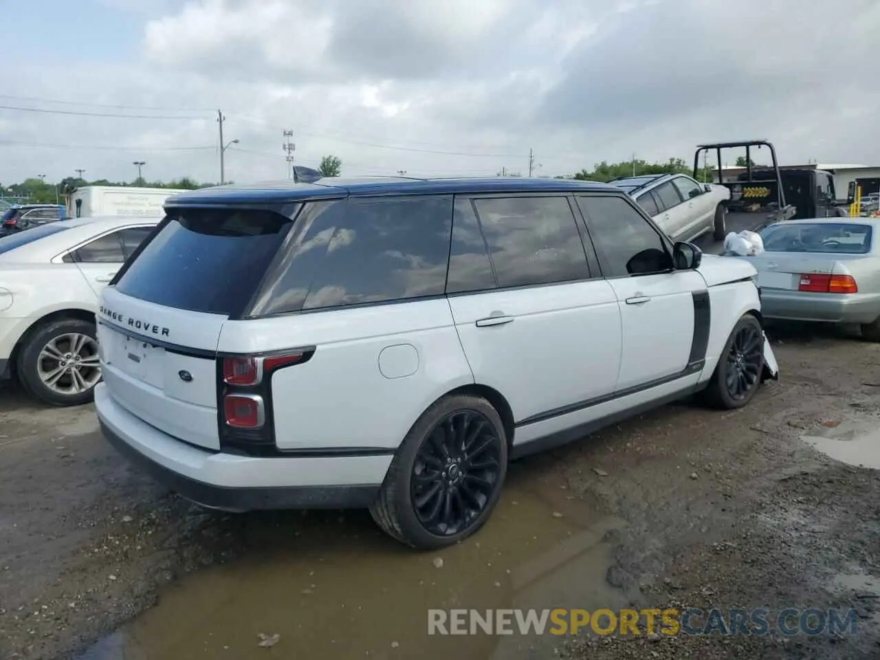 3 Photograph of a damaged car SALGV5SE1MA448455 LAND ROVER RANGEROVER 2021