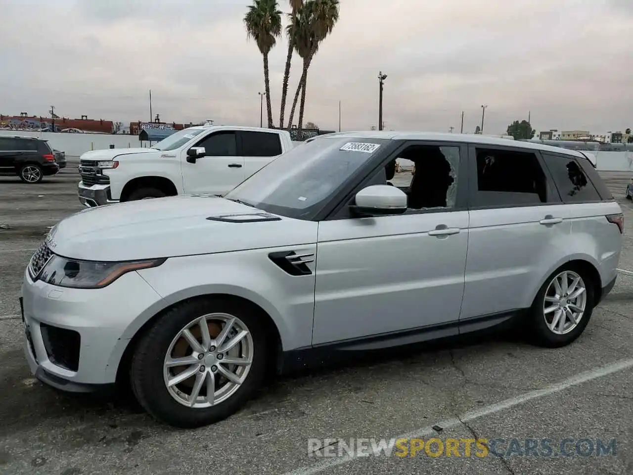 1 Photograph of a damaged car SALWG2SU0MA782729 LAND ROVER RANGEROVER 2021