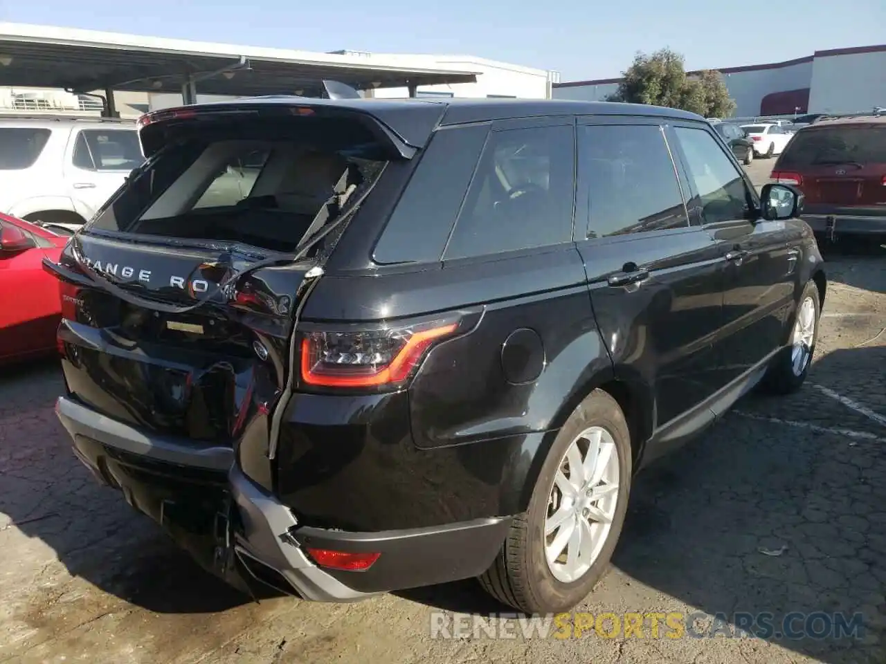 4 Photograph of a damaged car SALWG2SU6MA775607 LAND ROVER RANGEROVER 2021