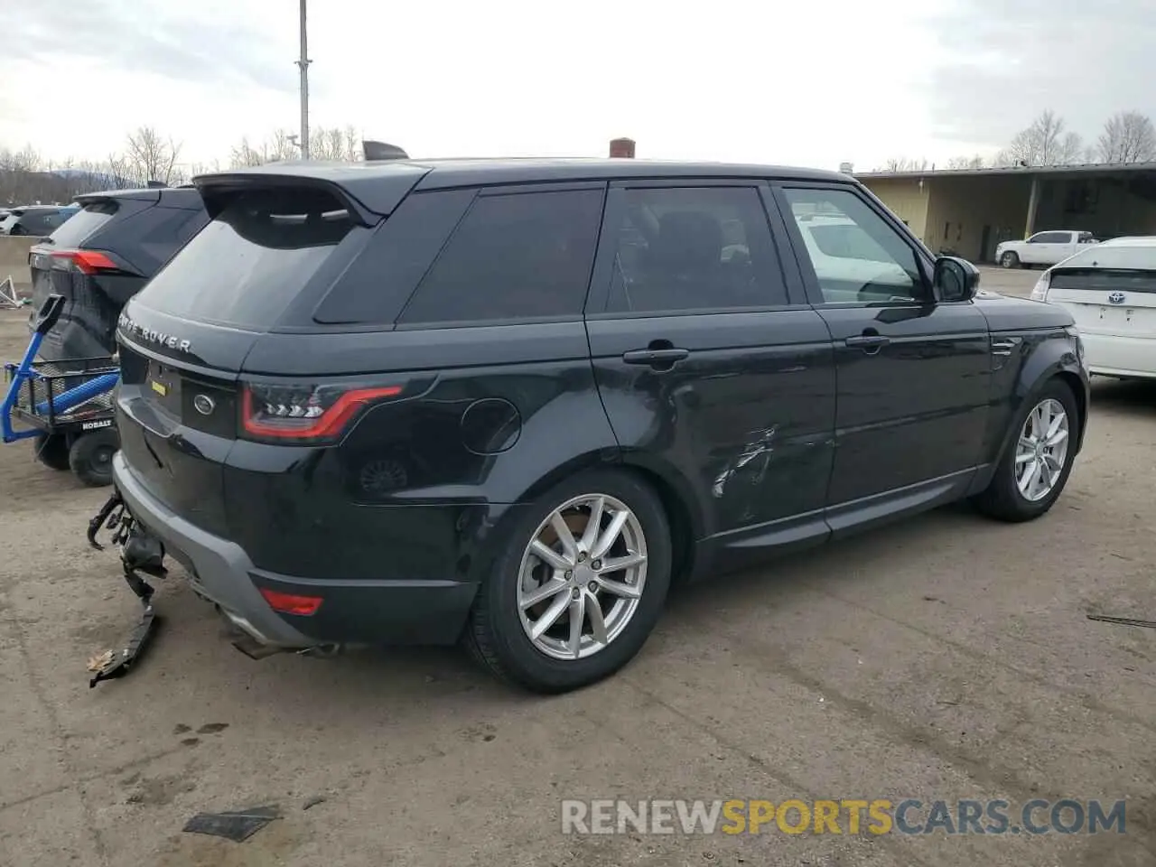 3 Photograph of a damaged car SALWG2SU7MA777169 LAND ROVER RANGEROVER 2021